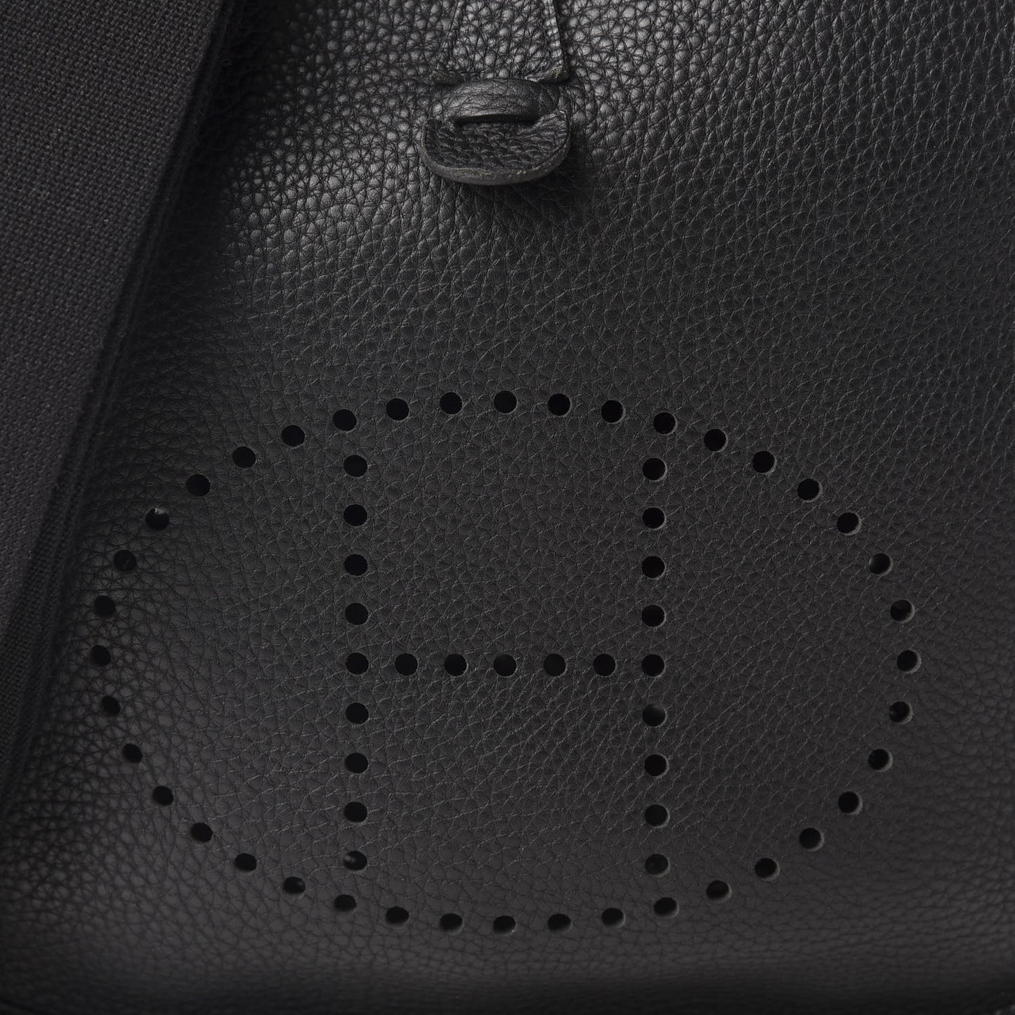 Taurillon Clemence Evelyne III PM Black