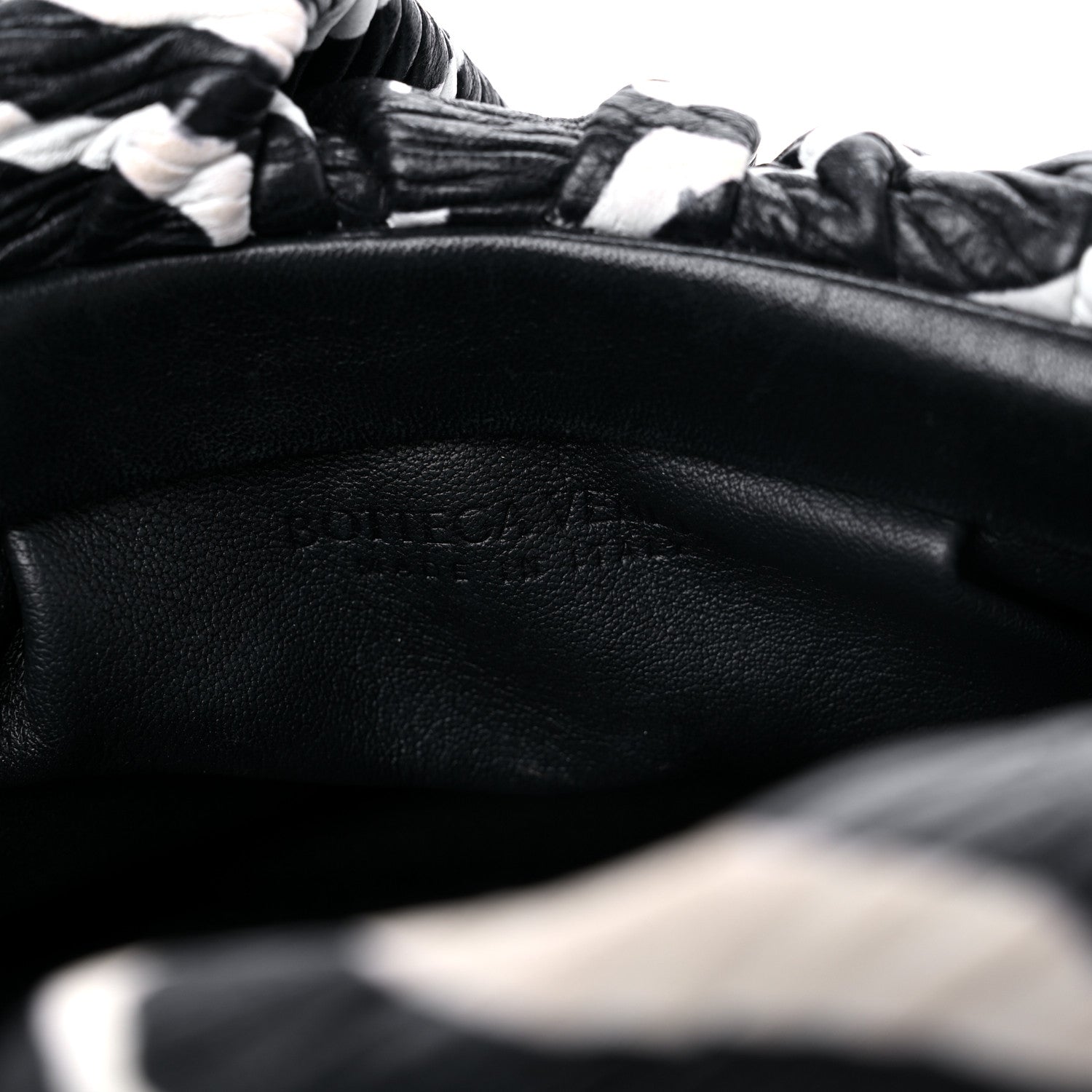 Bottega Veneta Nappa Zebra Print The Pouch Chain White Black 6 of 14