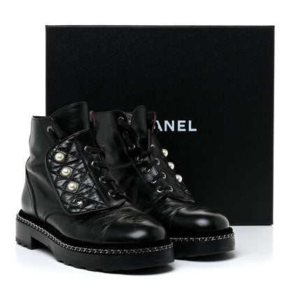 Chanel Crackled Calfskin Velvet Pearl Combat Short Boots 39 Black 19 of 19