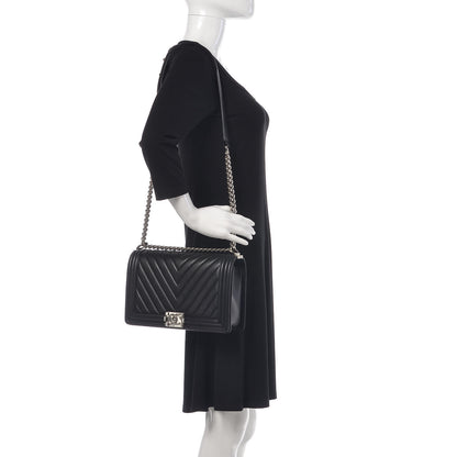 Chanel Calfskin Chevron New Medium Boy Flap Black 2 of 11