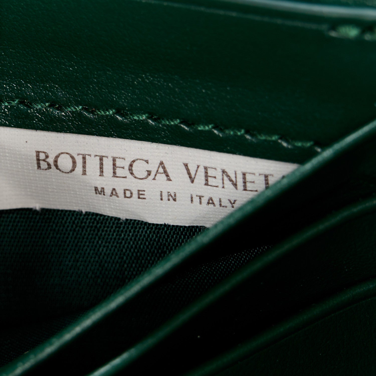 Bottega Veneta Nappa Intrecciato Long Andiamo Top Handle Clutch Emerald Green 7 of 8