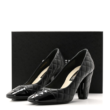 Chanel Lambskin Patent Quilted CC Cap Toe Pumps 38.5 Black 10 of 10