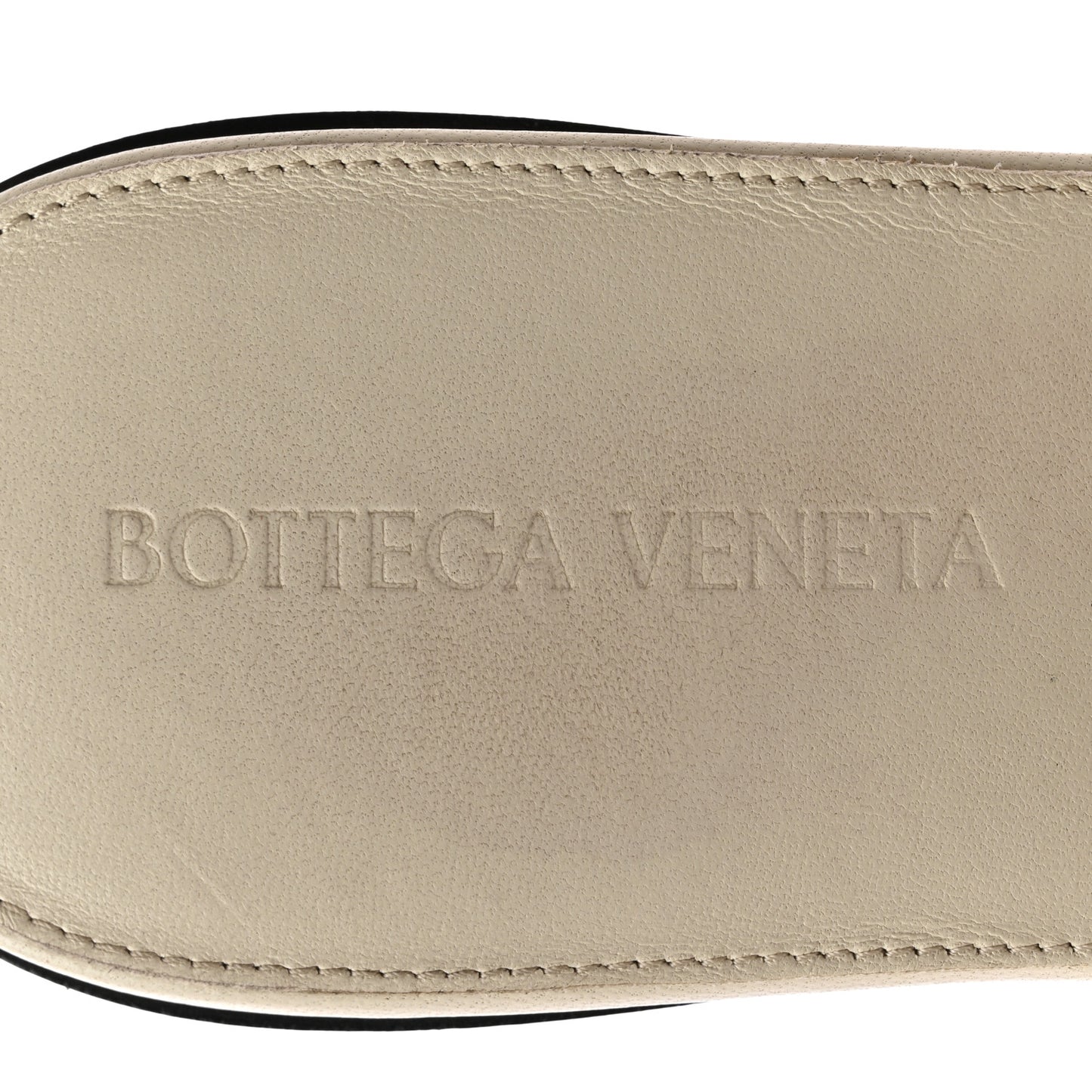 Nappa Quilted Rubber Lido Flat Sandals 38 Wax