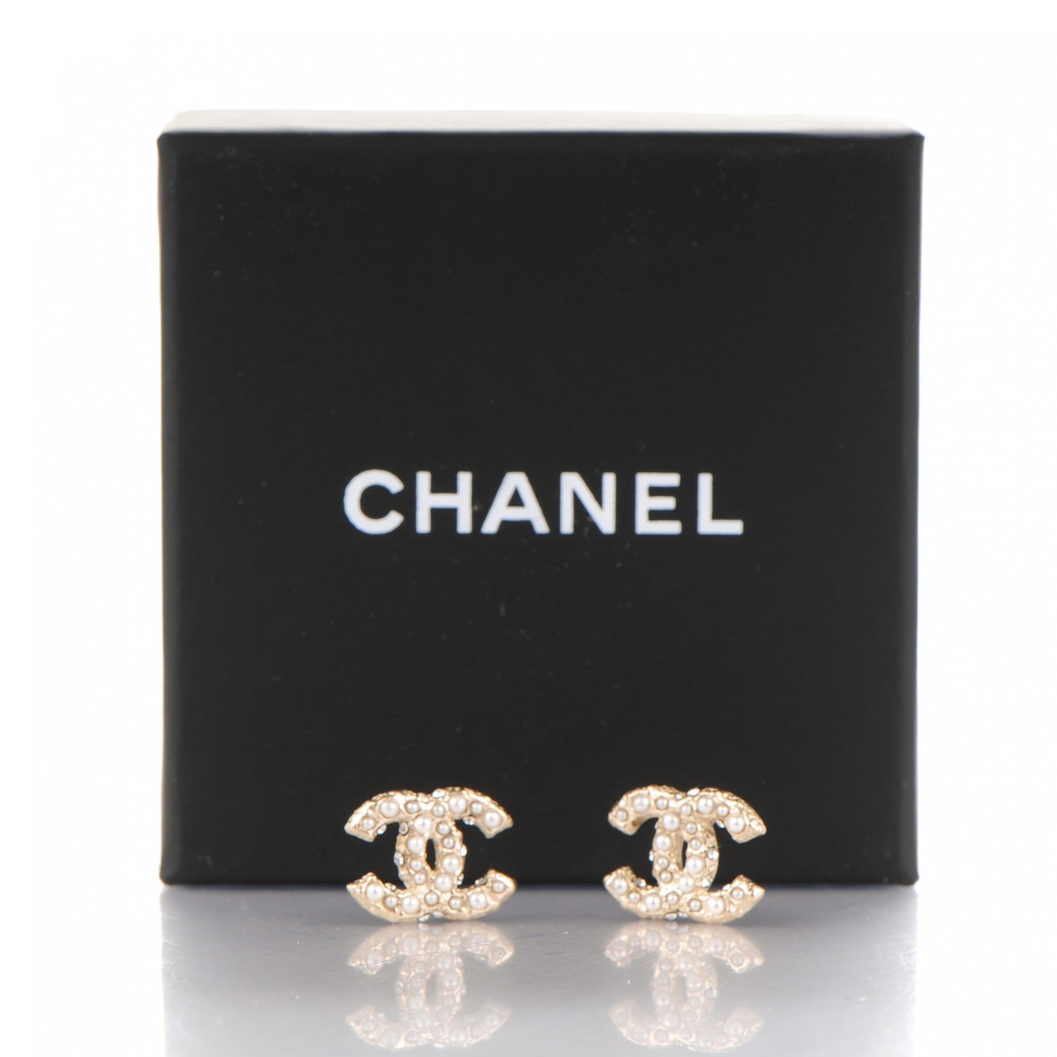 Chanel Pearl Crystal CC Earrings Light Gold 5 of 5