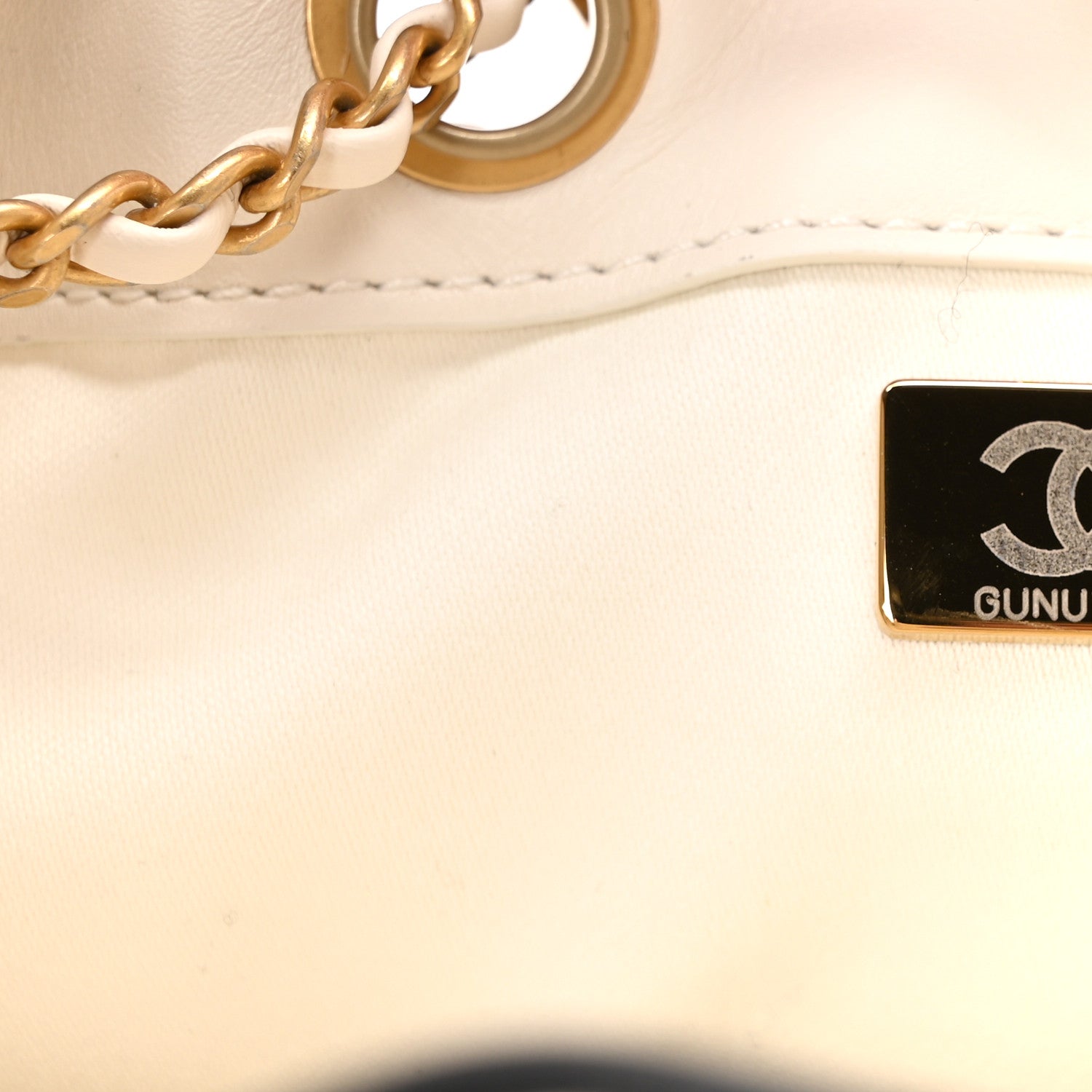 Chanel Braided Raffia Calfskin Quilted Small Chanel 25 Handbag White Black 13 of 21
