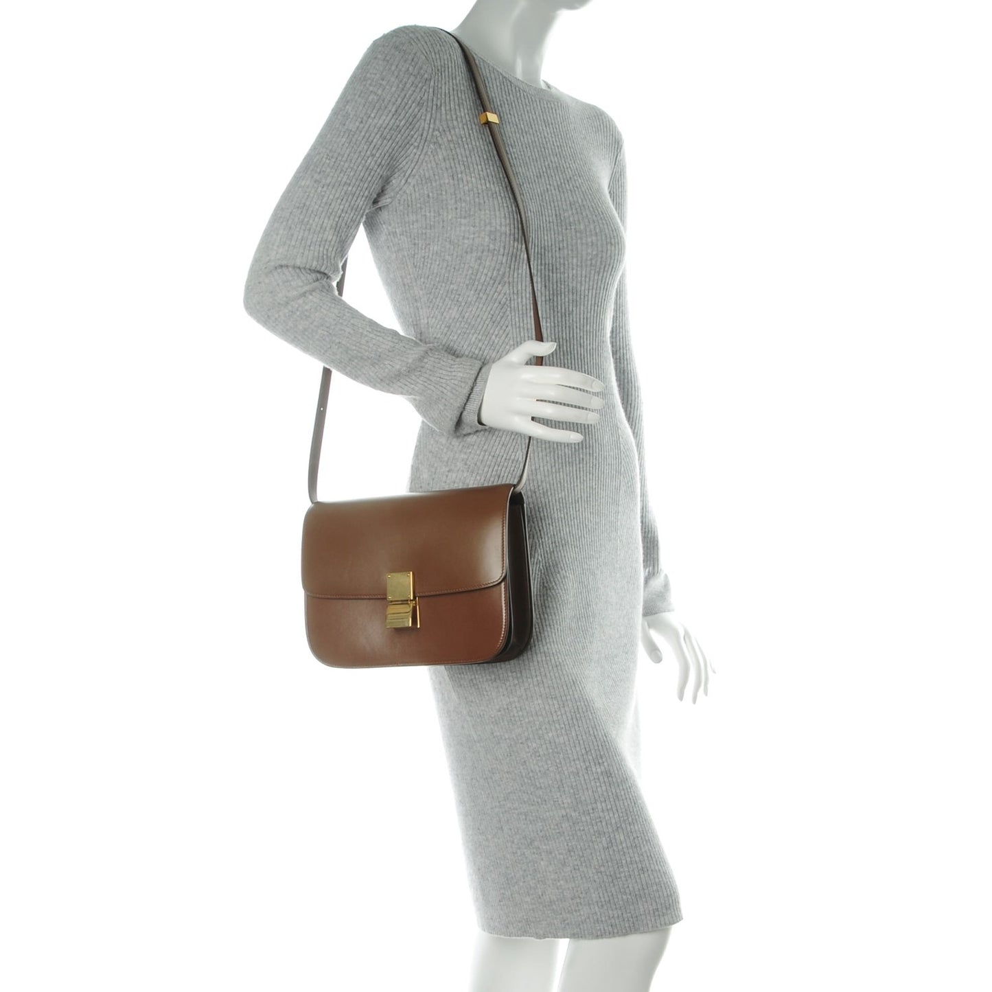 Box Calfskin Medium Classic Box Flap Bag Camel