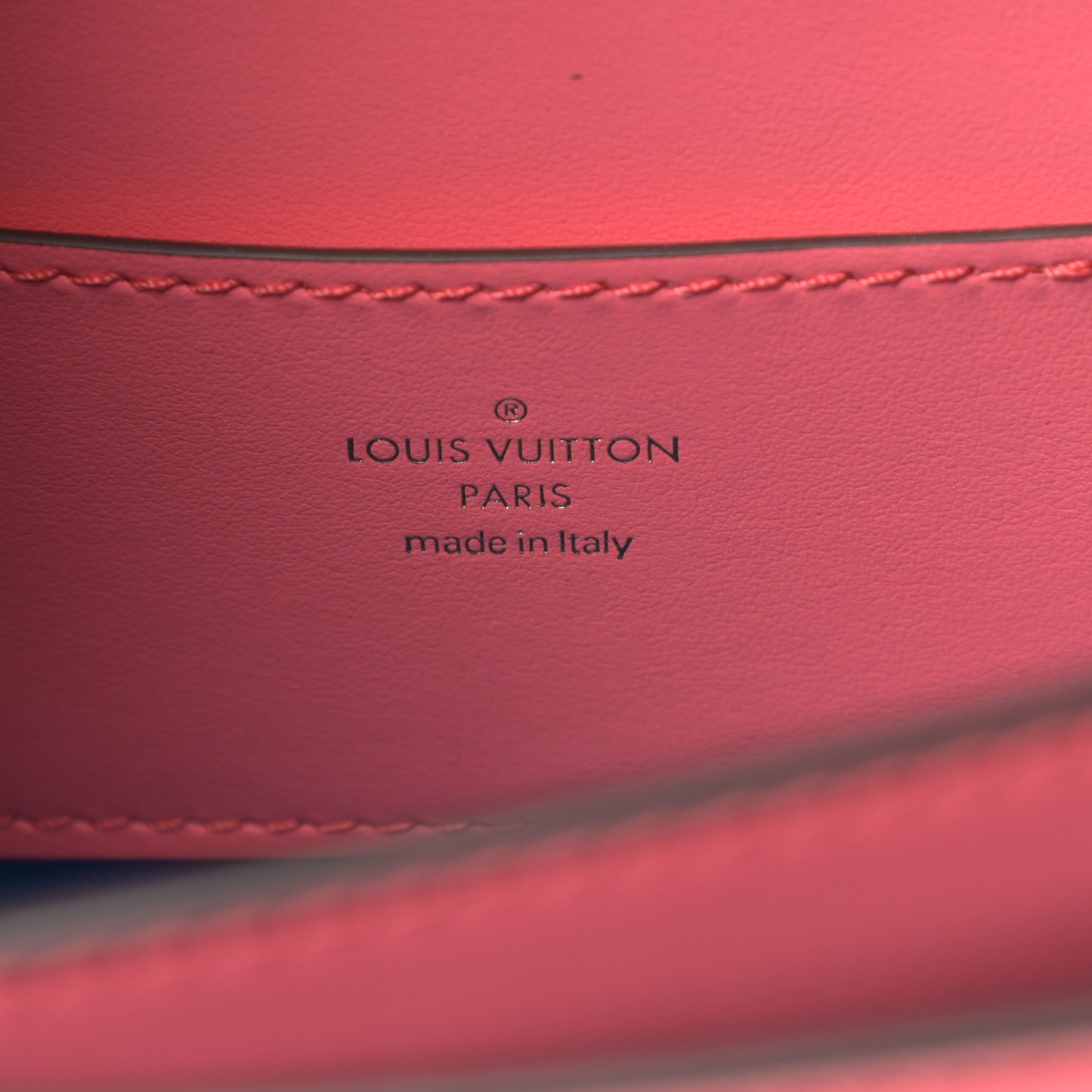 Smooth Calfskin LV Pont 9 Dahlia