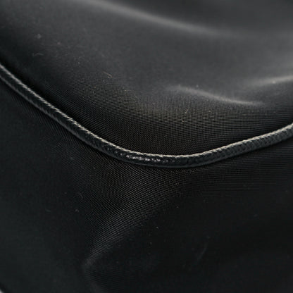Prada Nylon Re-Edition 2005 Shoulder Bag Black 8 of 14
