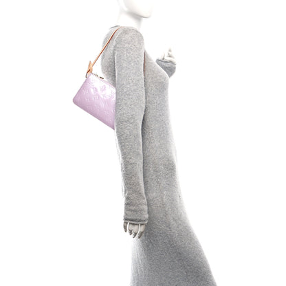 Louis Vuitton Vernis Lexington Pochette Glossy Lilac 2 of 10
