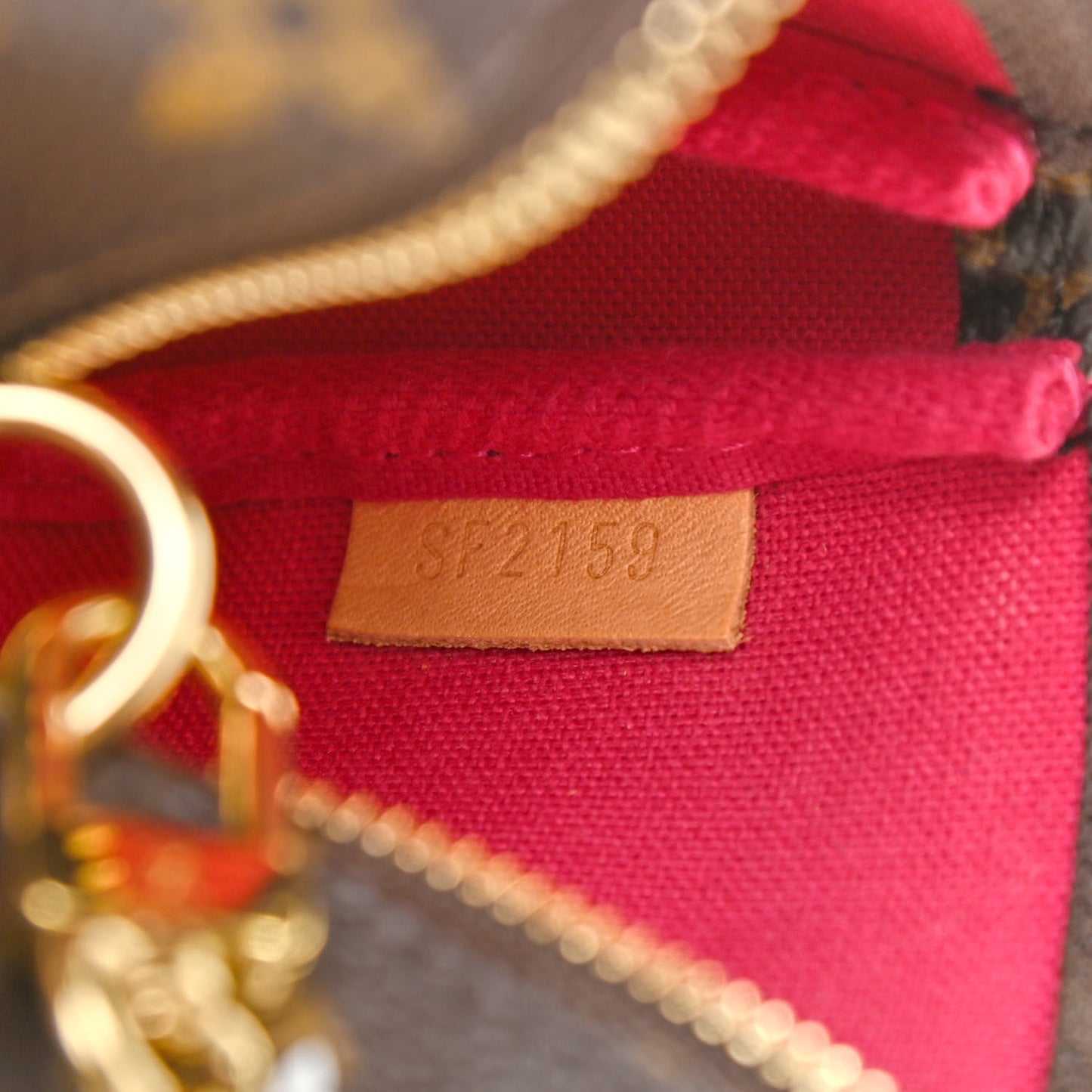 Monogram 2019 Christmas Animation Mini Courchevel Pochette Accessories Fuchsia