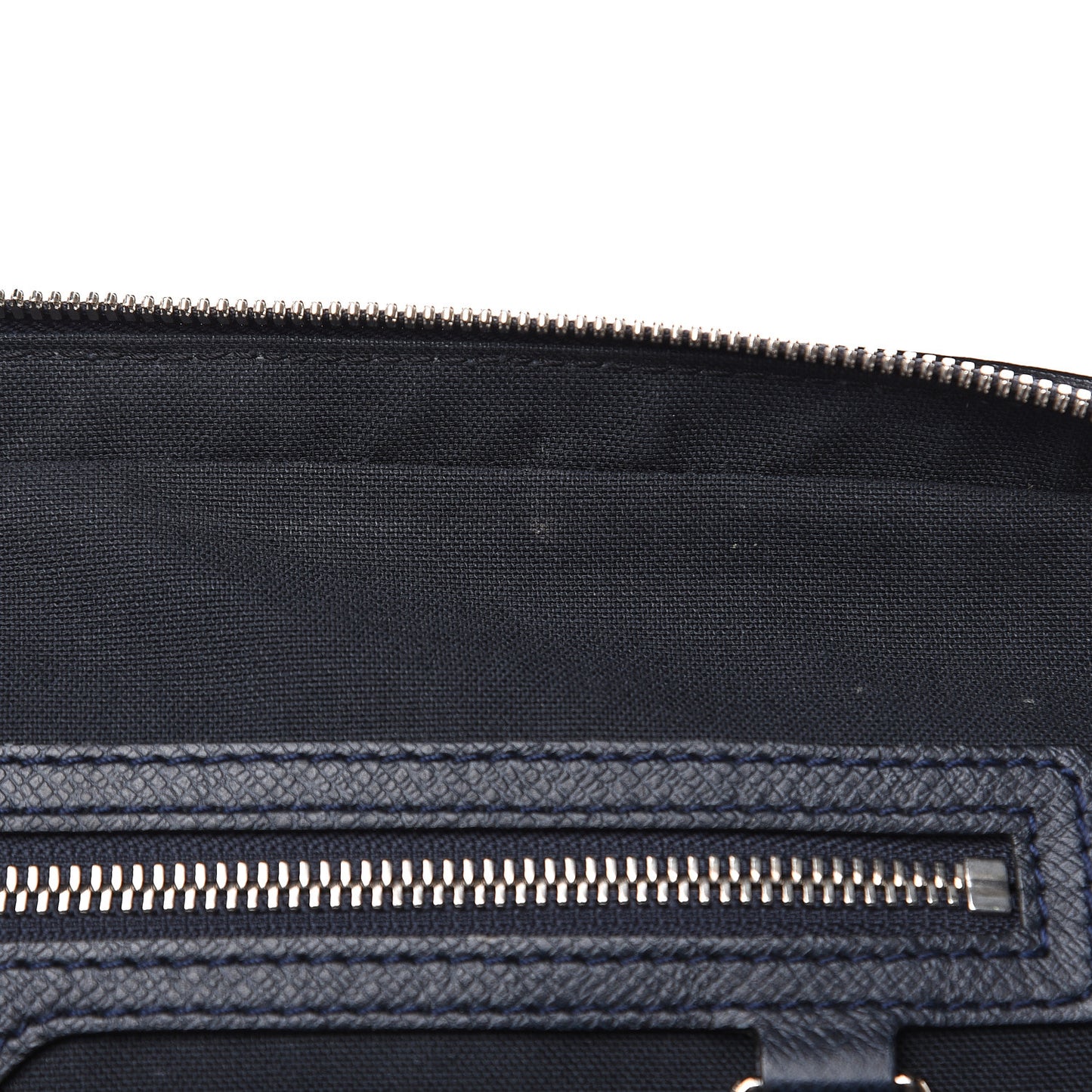 Taiga Vassili PM Messenger Bag Boreal