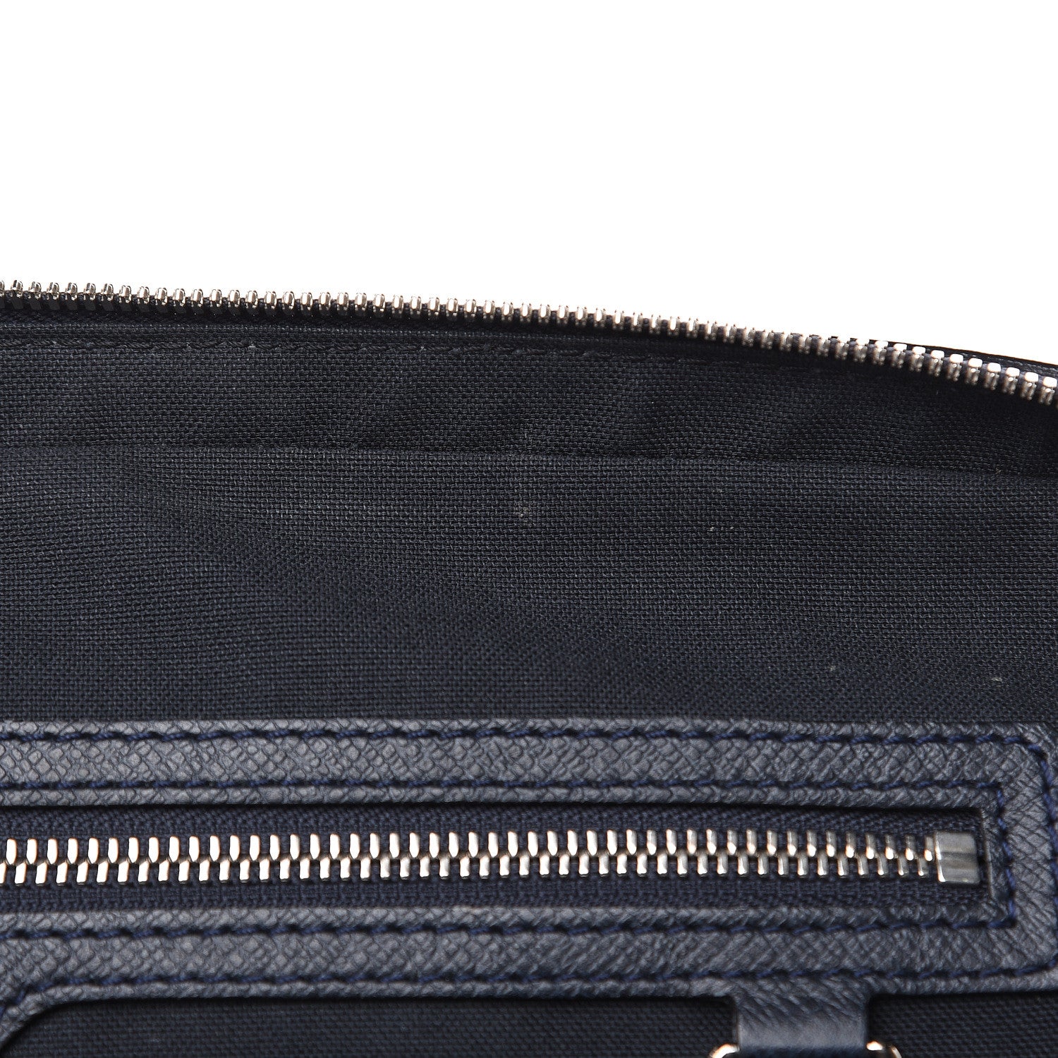 Louis Vuitton Taiga Vassili PM Messenger Bag Boreal 23 of 27