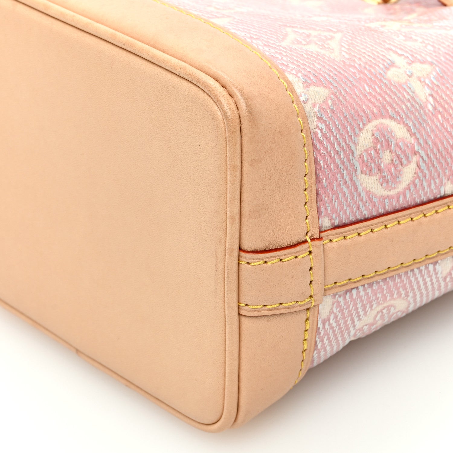 Louis Vuitton Monoglam Nano Noe Rose 9 of 11