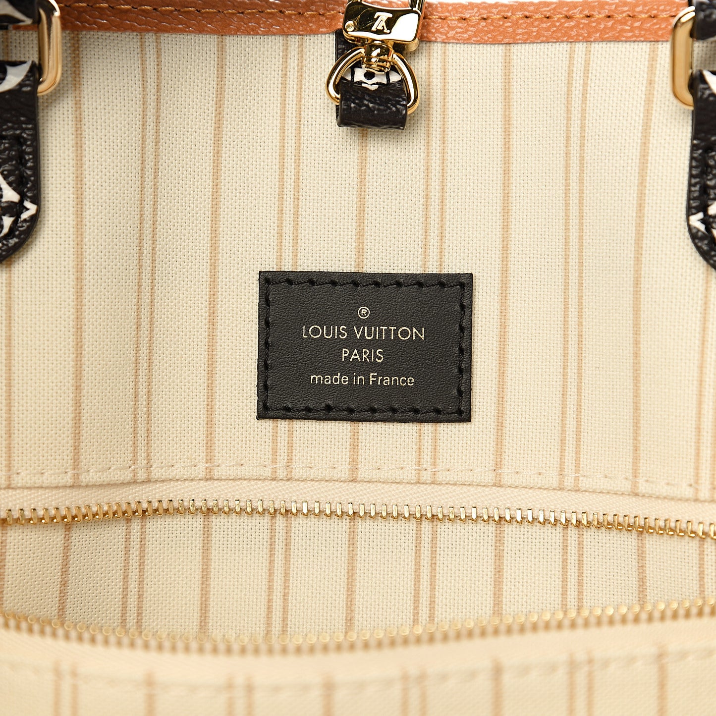 Monogram Giant Jungle Onthego GM Ivory