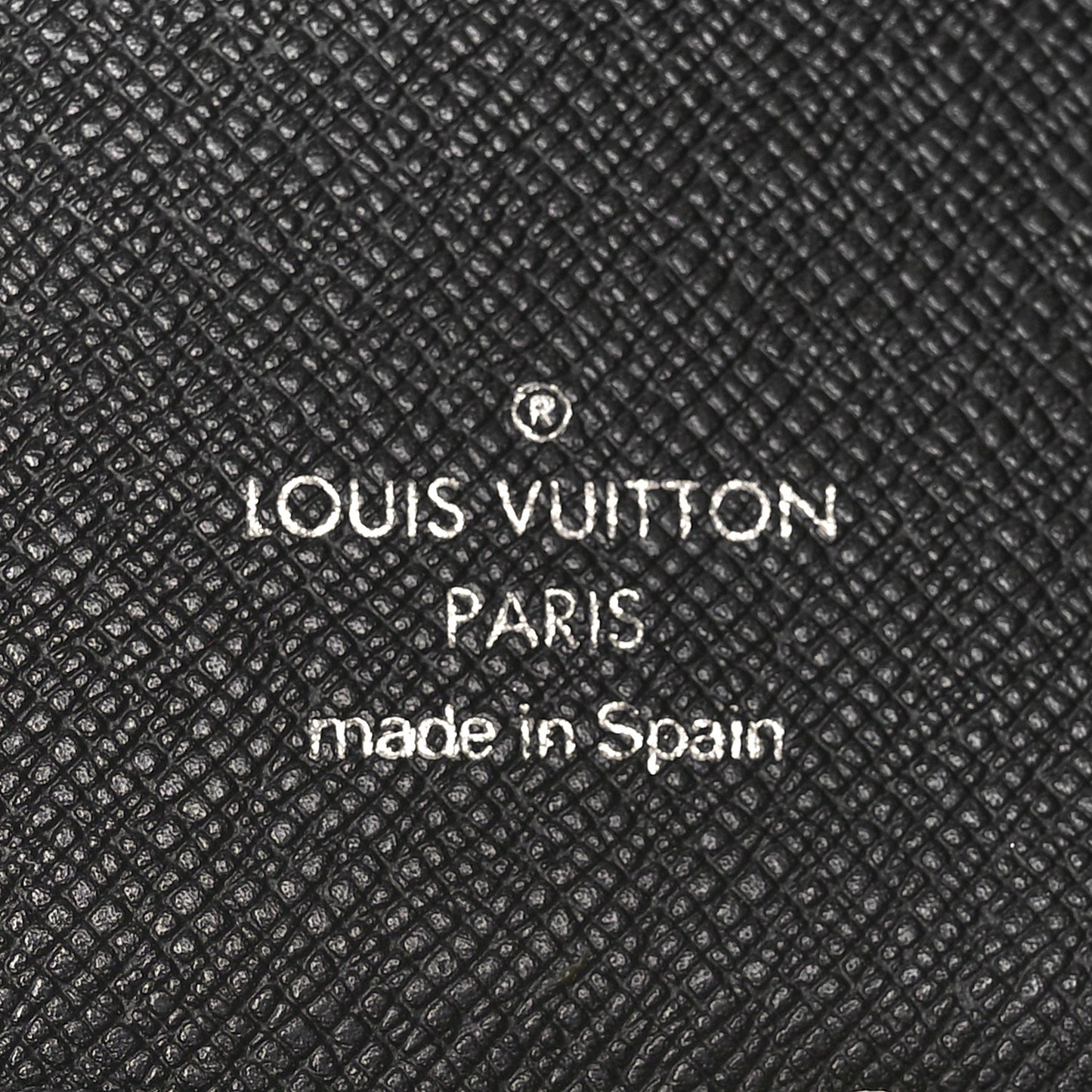 Taiga Zip Wallet Black