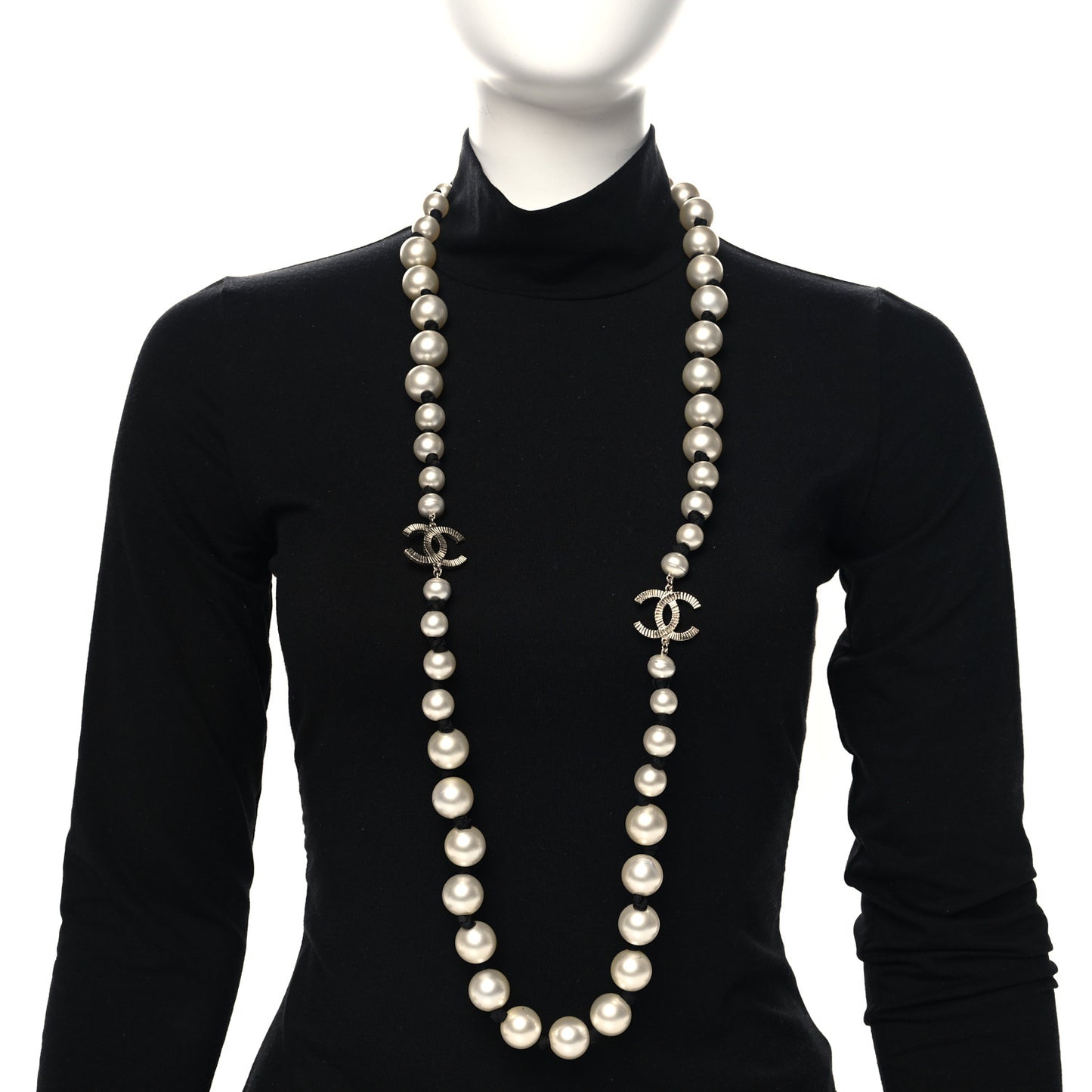 Pearl Ribbon CC Long Necklace