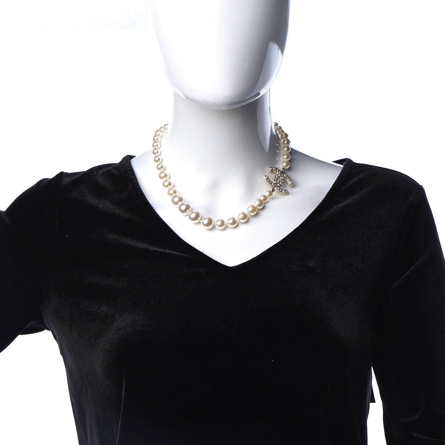 Chanel Pearl CC Necklace Gold 2 of 5