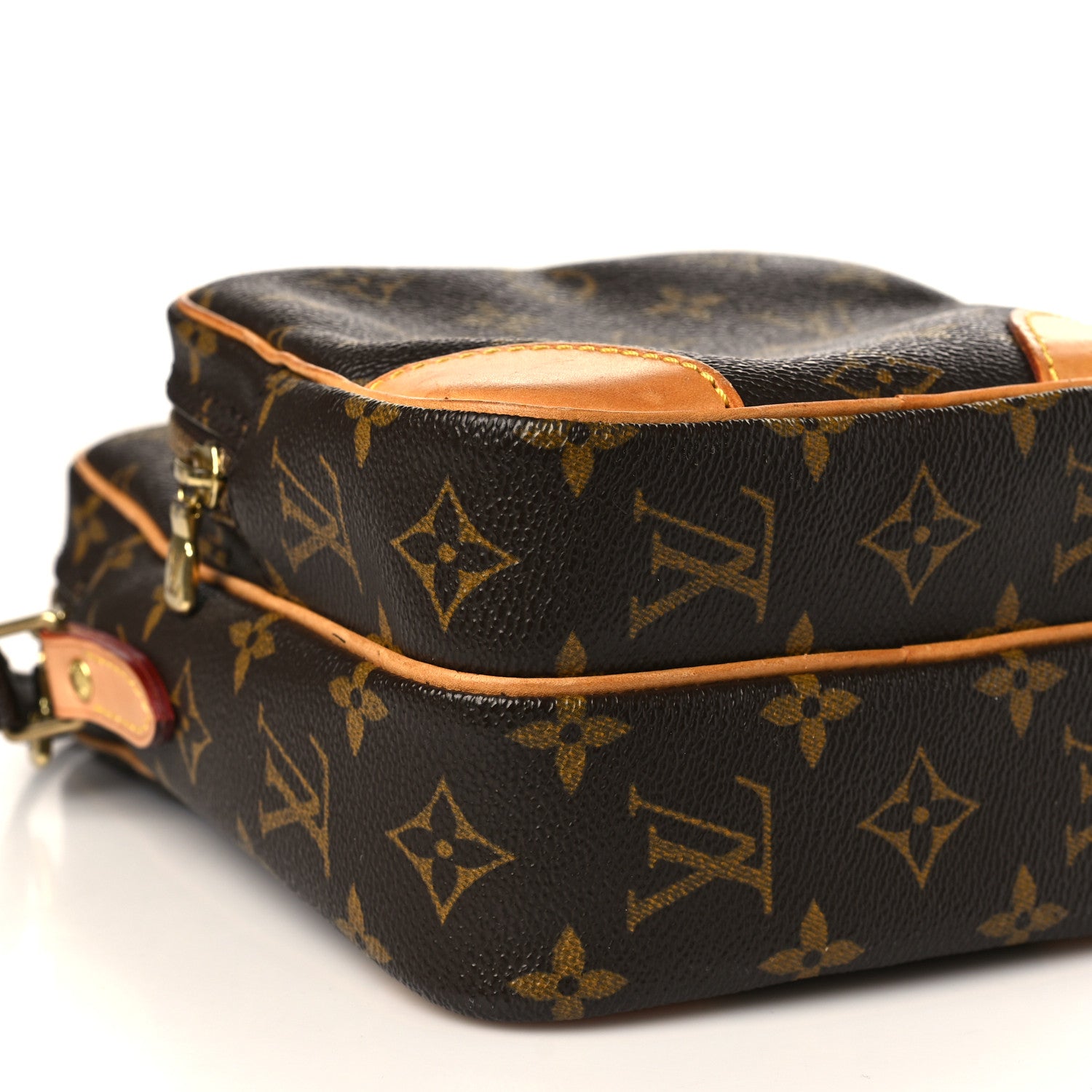 Louis Vuitton Monogram Amazone 7 of 9