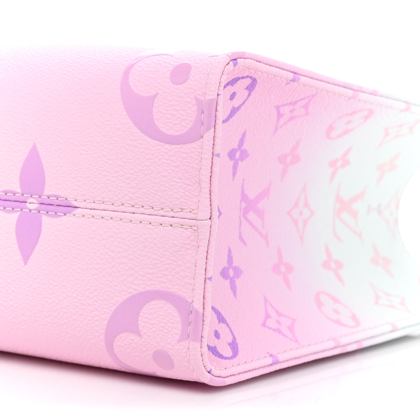 Monogram Giant Spring In The City Onthego PM Sunrise Pastel