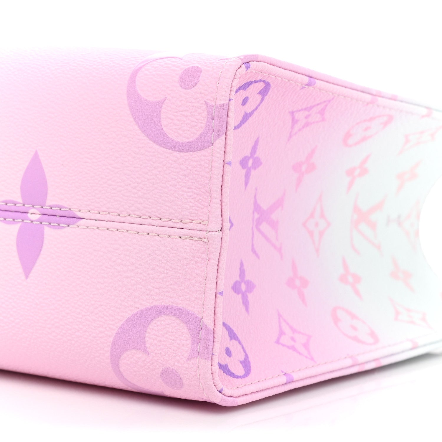 Louis Vuitton Monogram Giant Spring In The City Onthego PM Sunrise Pastel 7 of 8