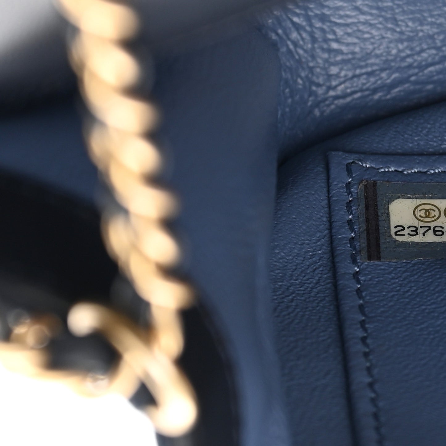 Caviar Quilted Small CC Filigree Flap Navy Black