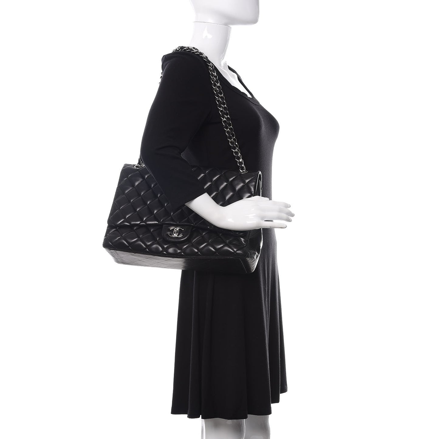 Lambskin Quilted Maxi Single Flap Black