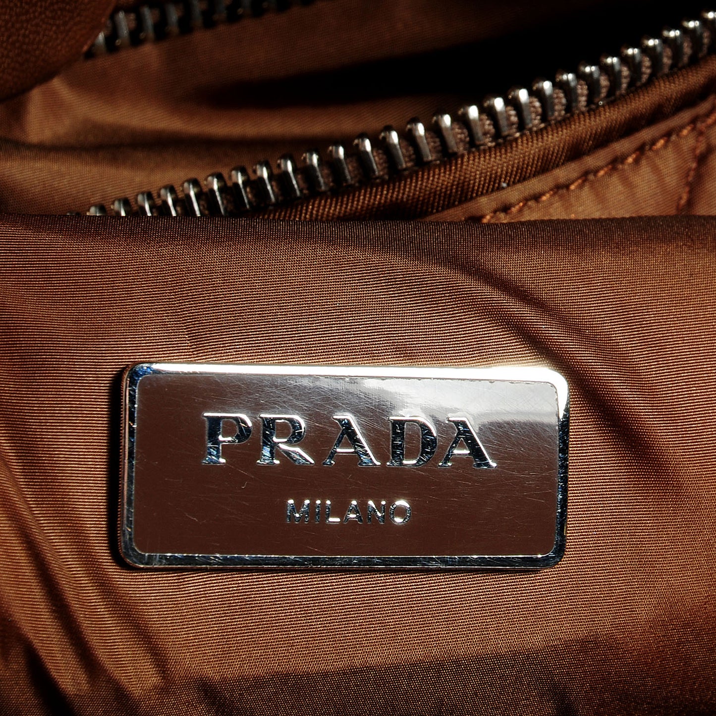 Tessuto Nylon Bomber Tote Corinto