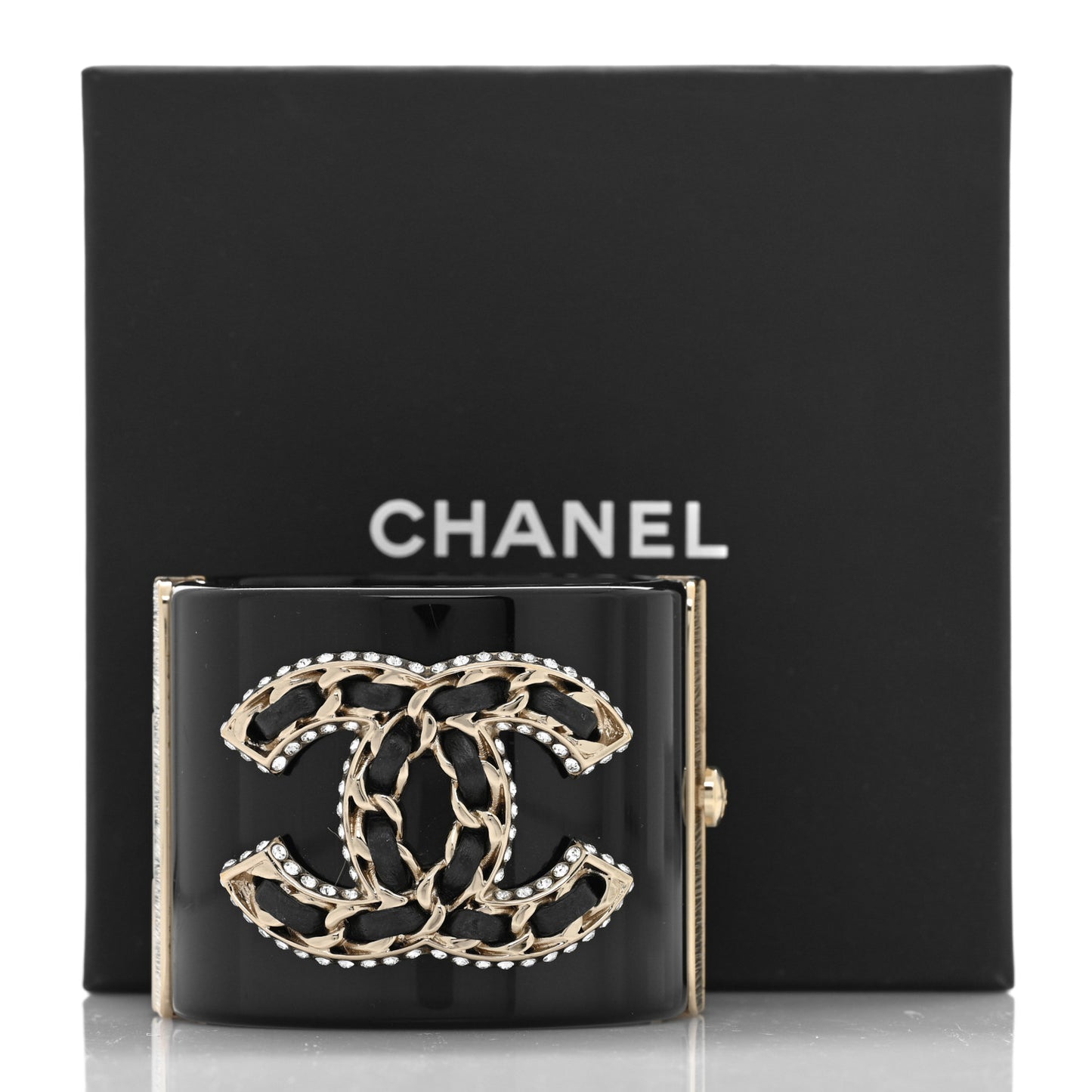 Resin Lambskin CC Cuff Black
