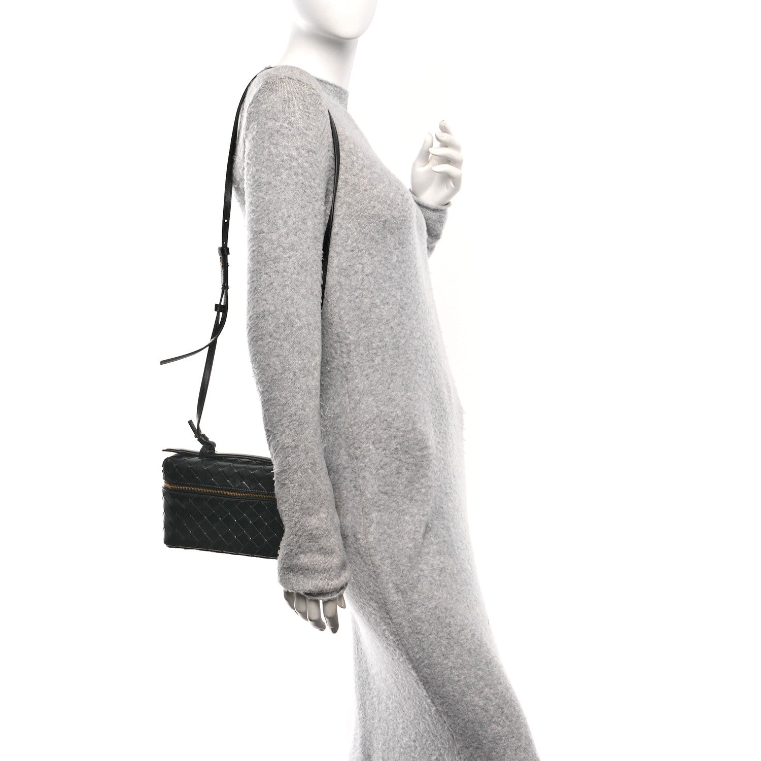 Bottega Veneta Calfskin Intrecciato Bang Bang Vanity Case Black 2 of 11