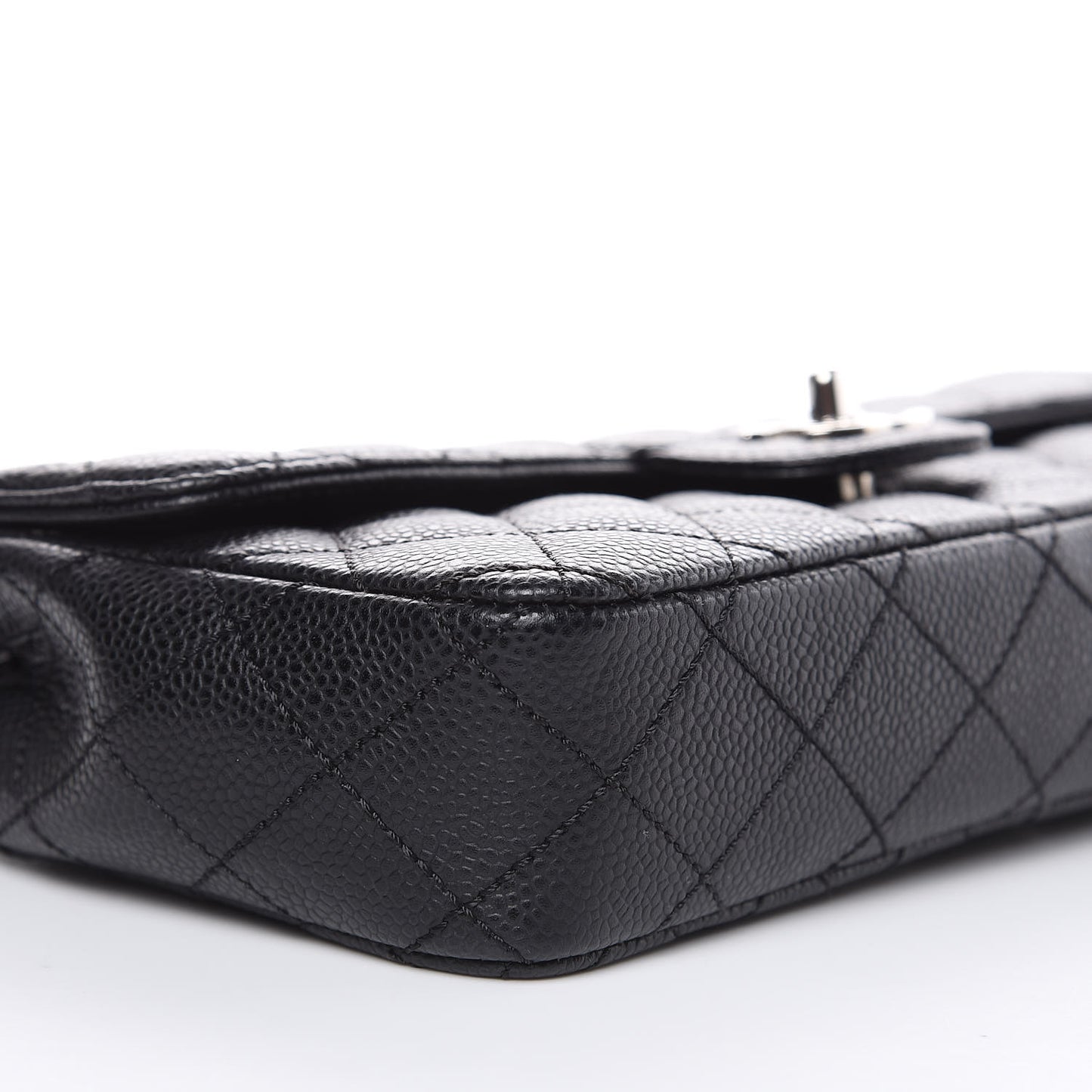 Caviar Quilted East West Flap Black