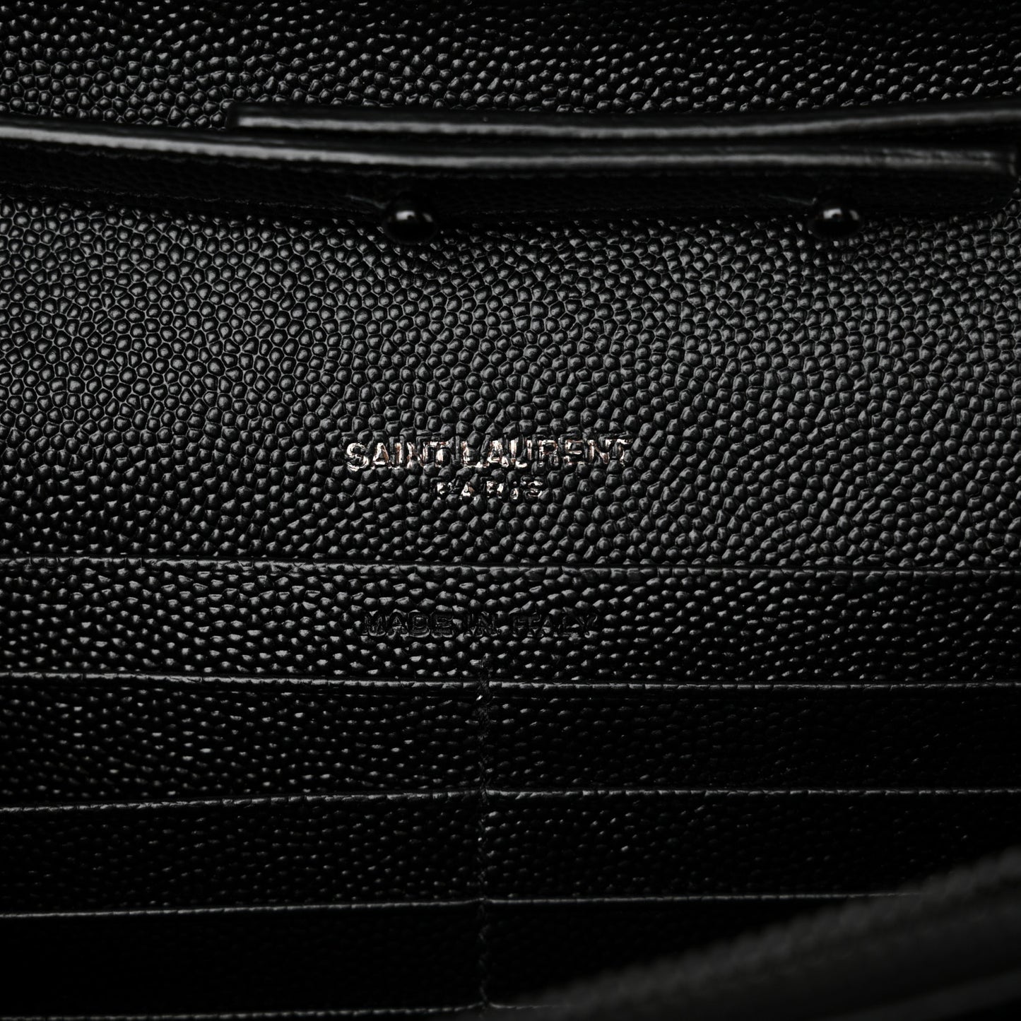 Grain De Poudre Matelasse Chevron Monogram Monochrome Chain Wallet Black