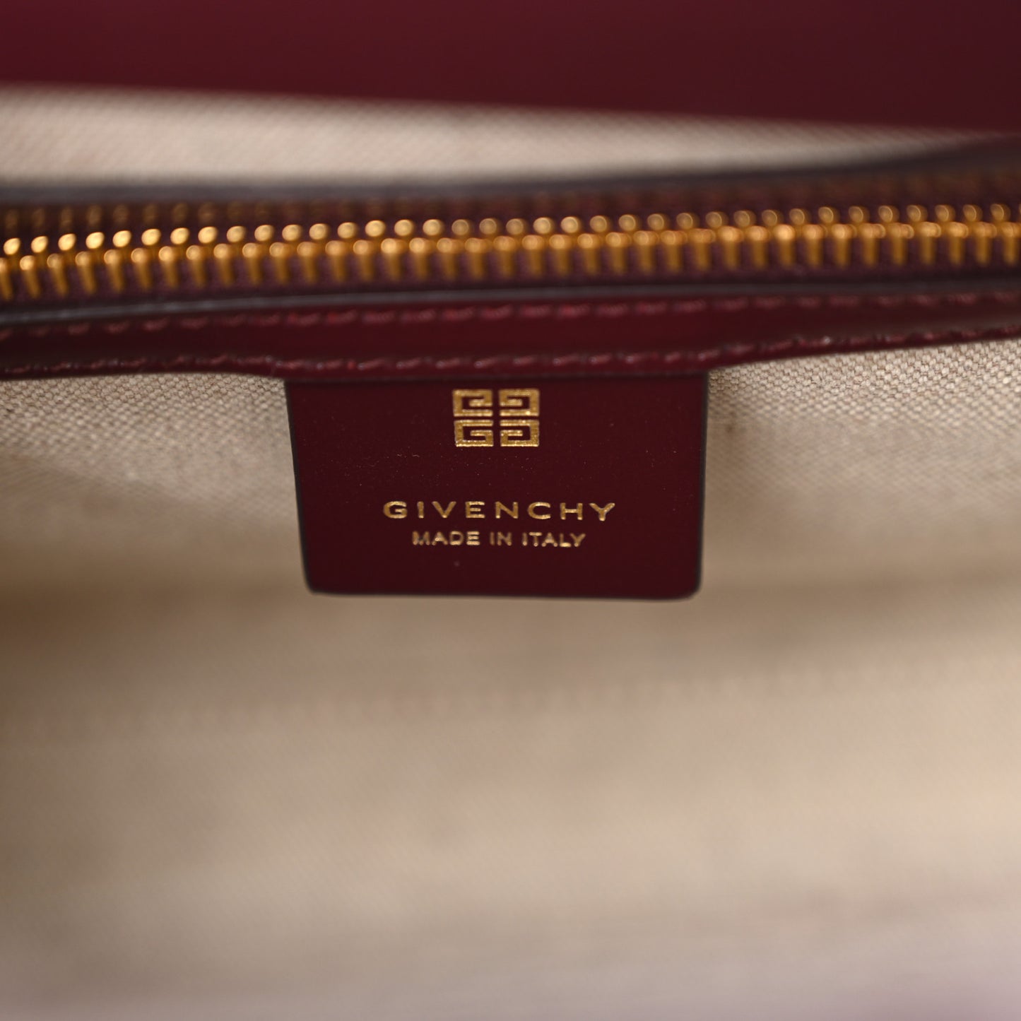 Box Calfskin Mini Lock Antigona Oxblood Red