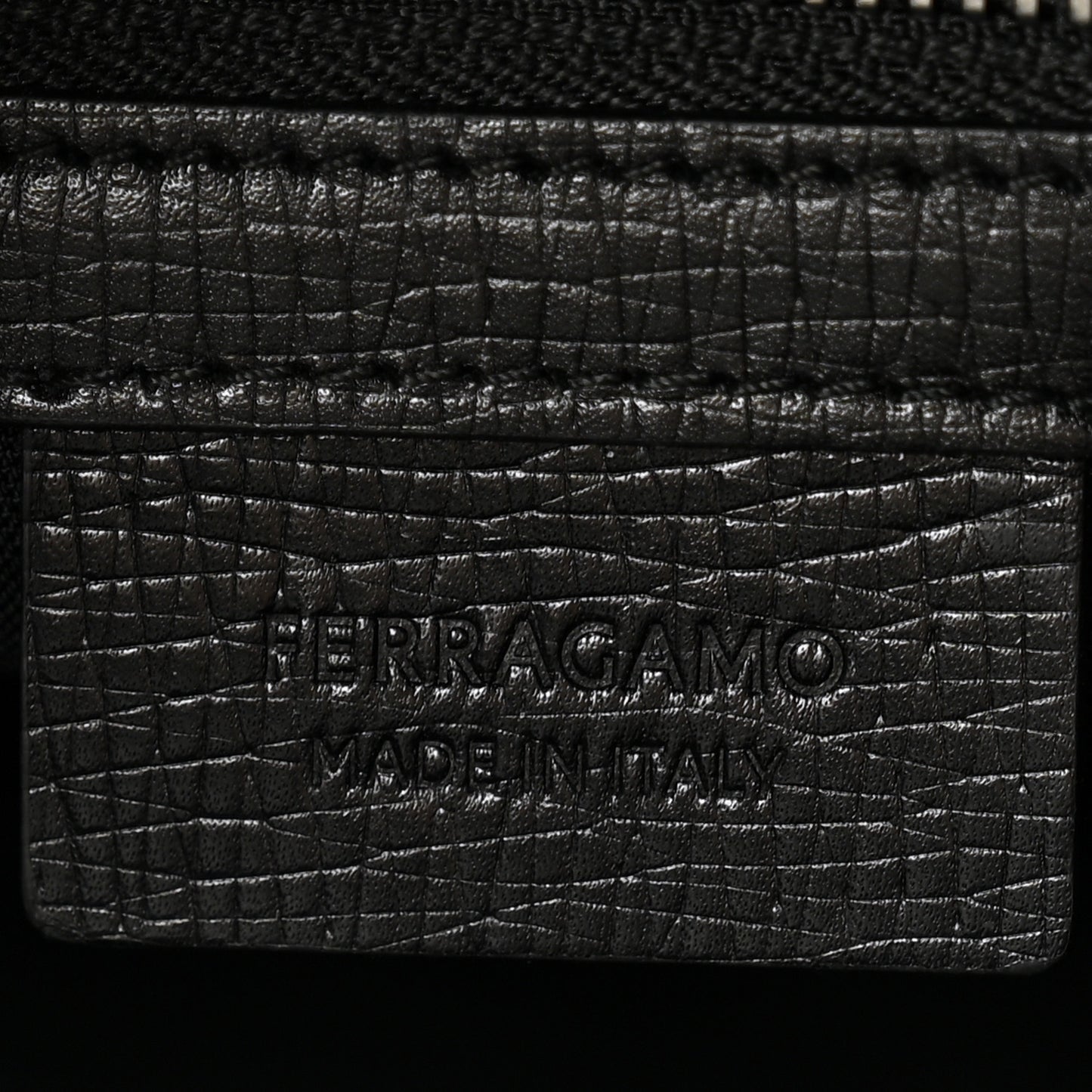 Hammered Calfskin Rib Tote Black