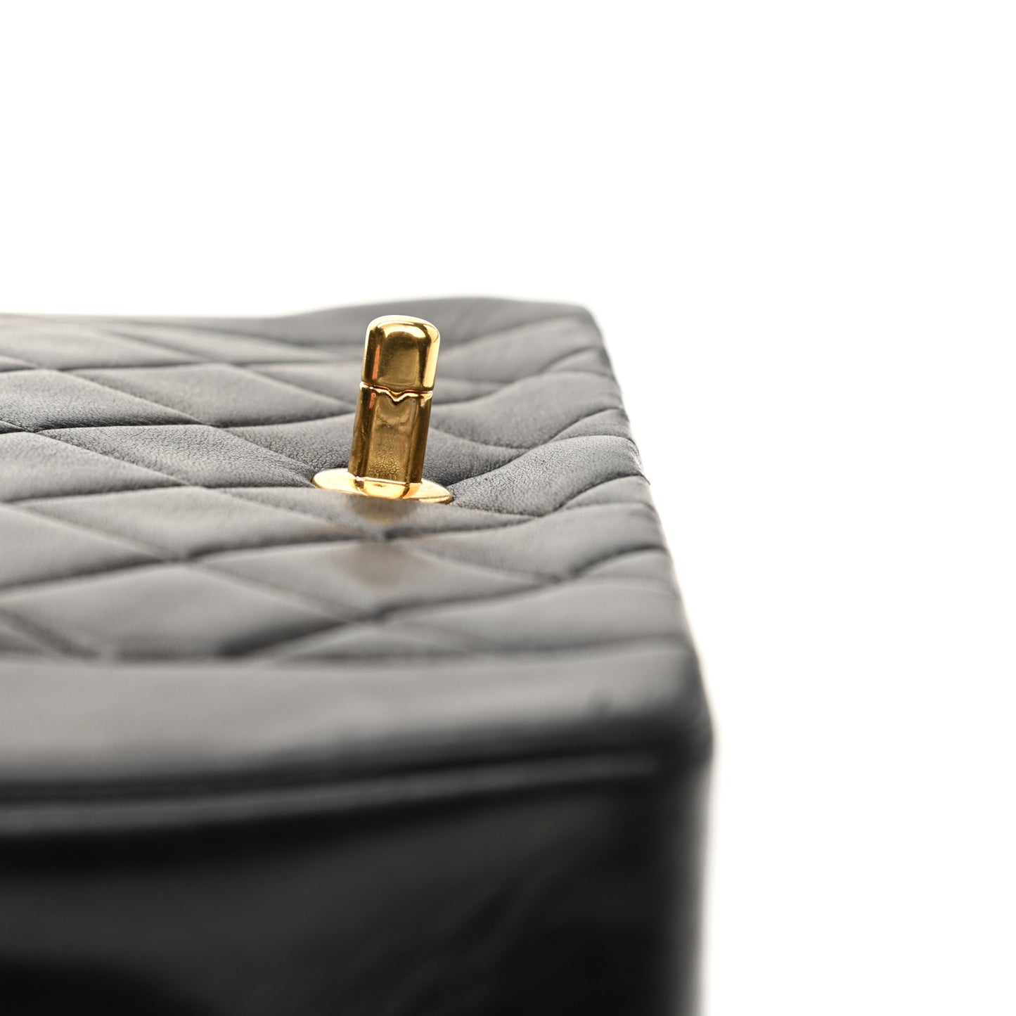 Lambskin Quilted Medium Single Flap Black