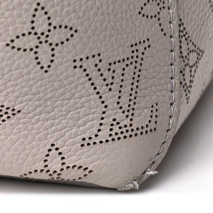 Louis Vuitton Mahina Hina MM Brume 18 of 20