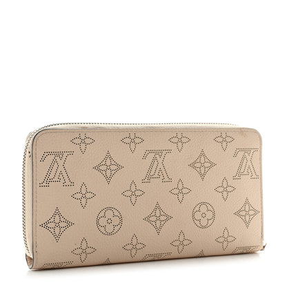 Louis Vuitton Mahina Zippy Wallet Ivory 3 of 12