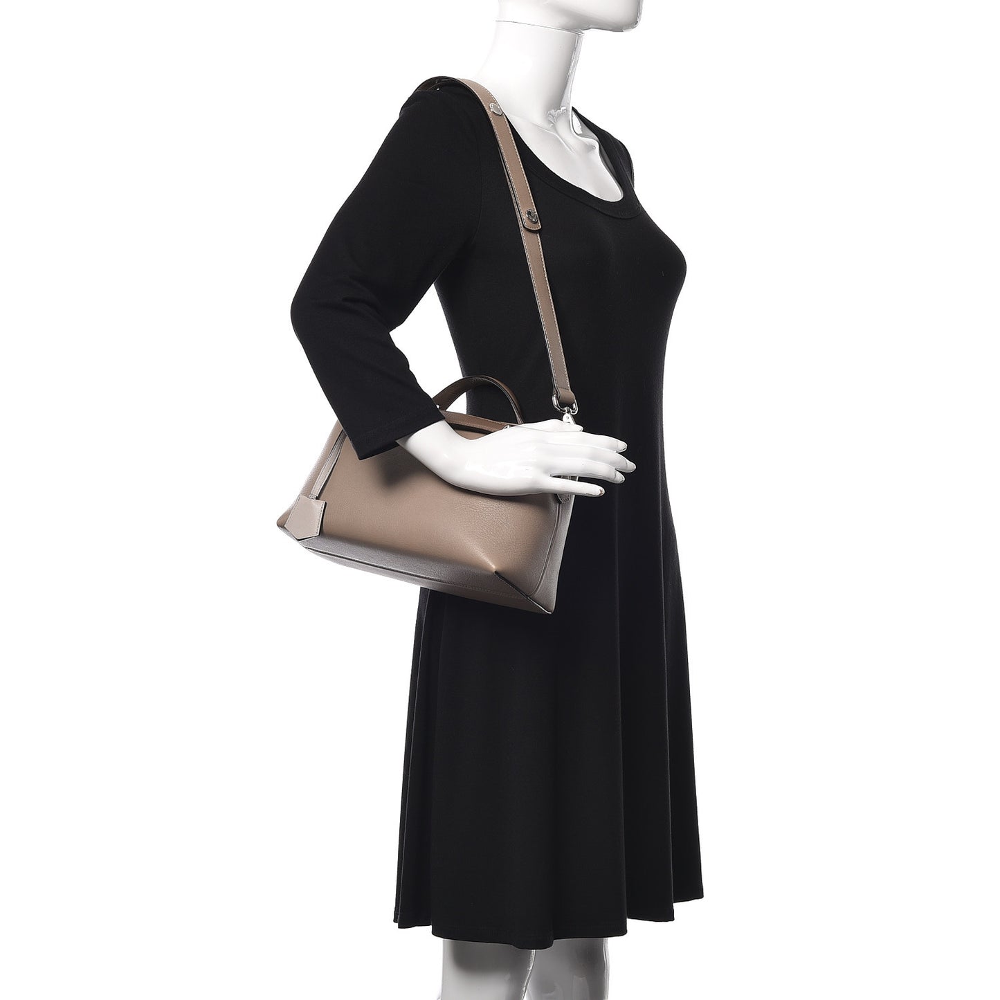 Vitello Dolce Medium By The Way Boston Bag Tortora Seppia