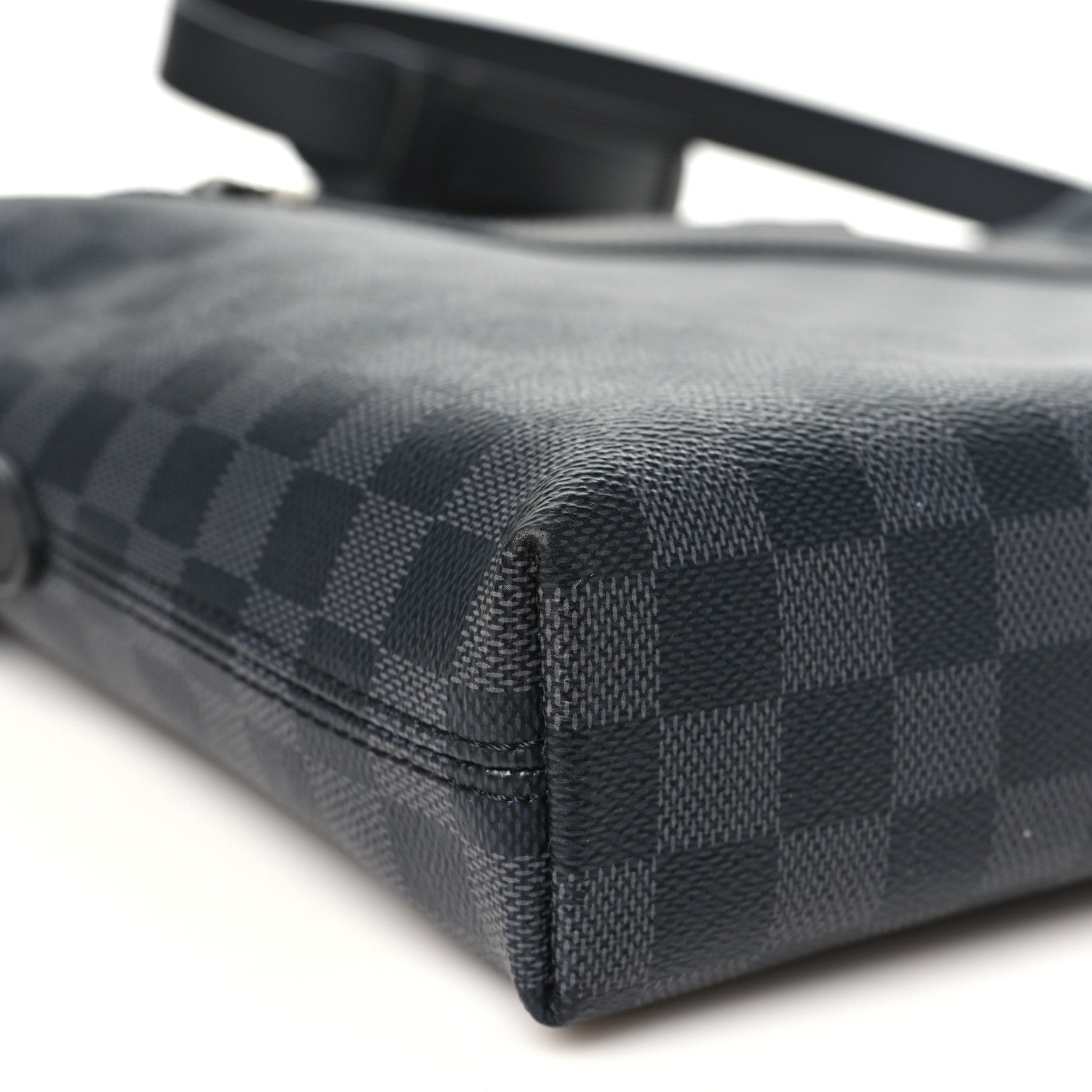 Louis Vuitton Damier Graphite Porte-Documents Jour 8 of 10