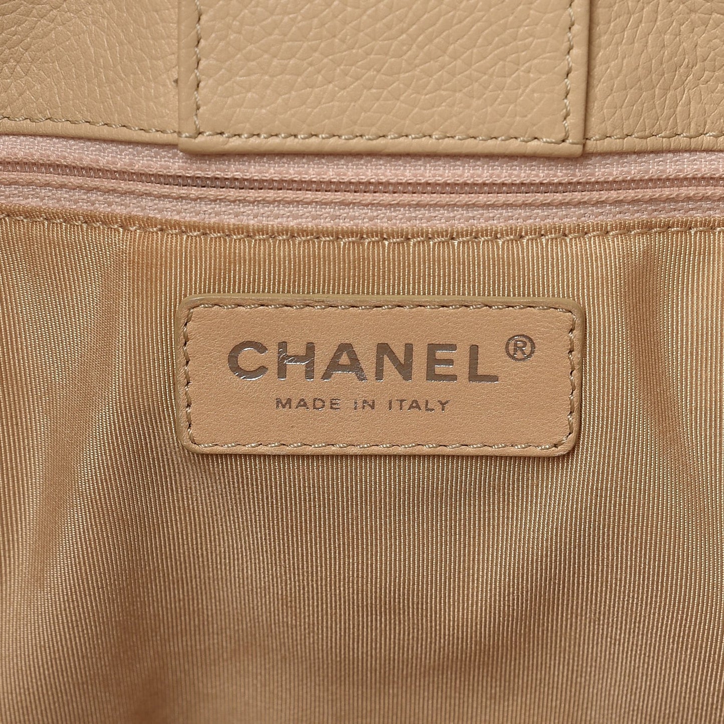 Calfskin Cerf Executive Shopper Tote Light Beige
