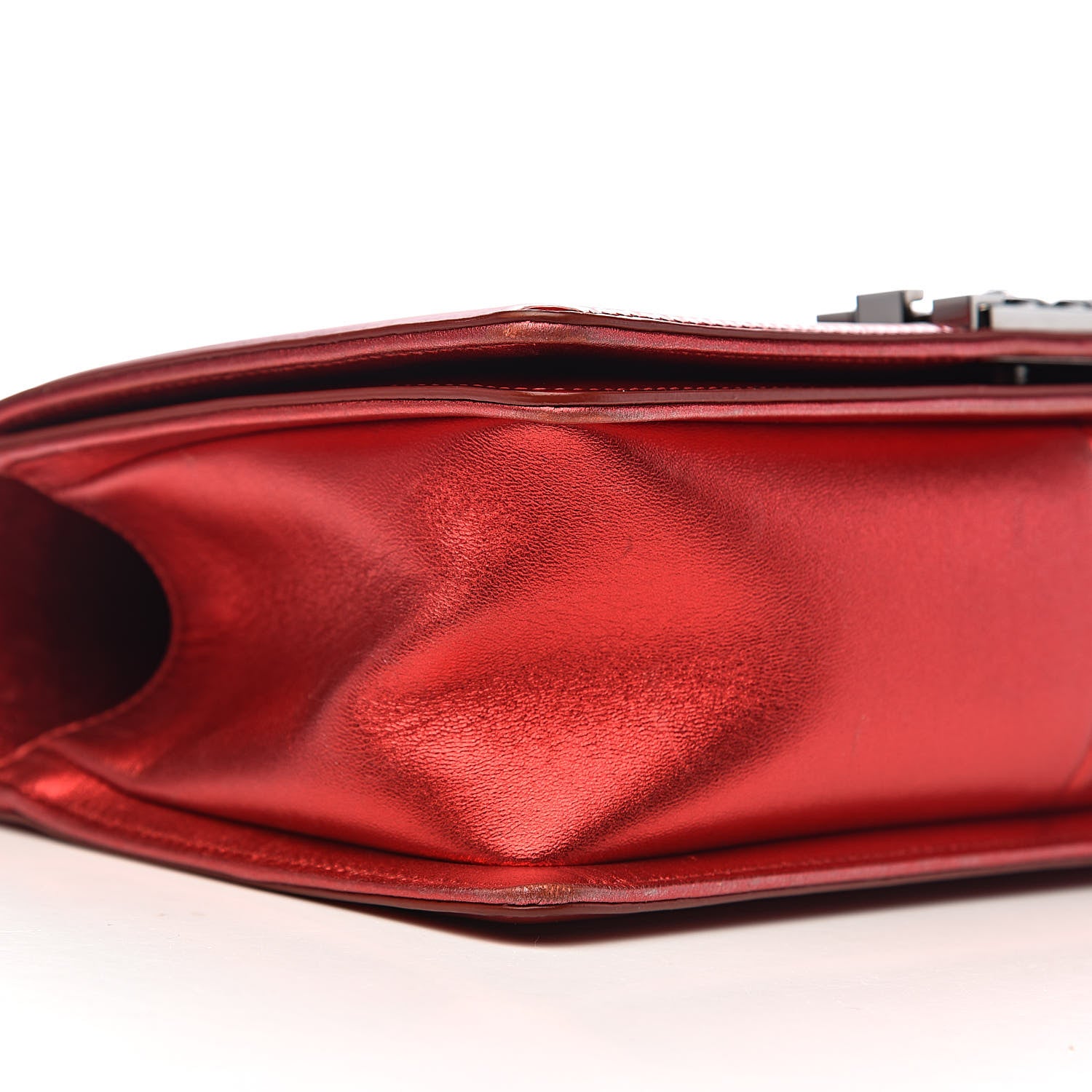 Chanel Metallic Patent Calfskin Quilted Medium Boy Flap Red 11 of 17