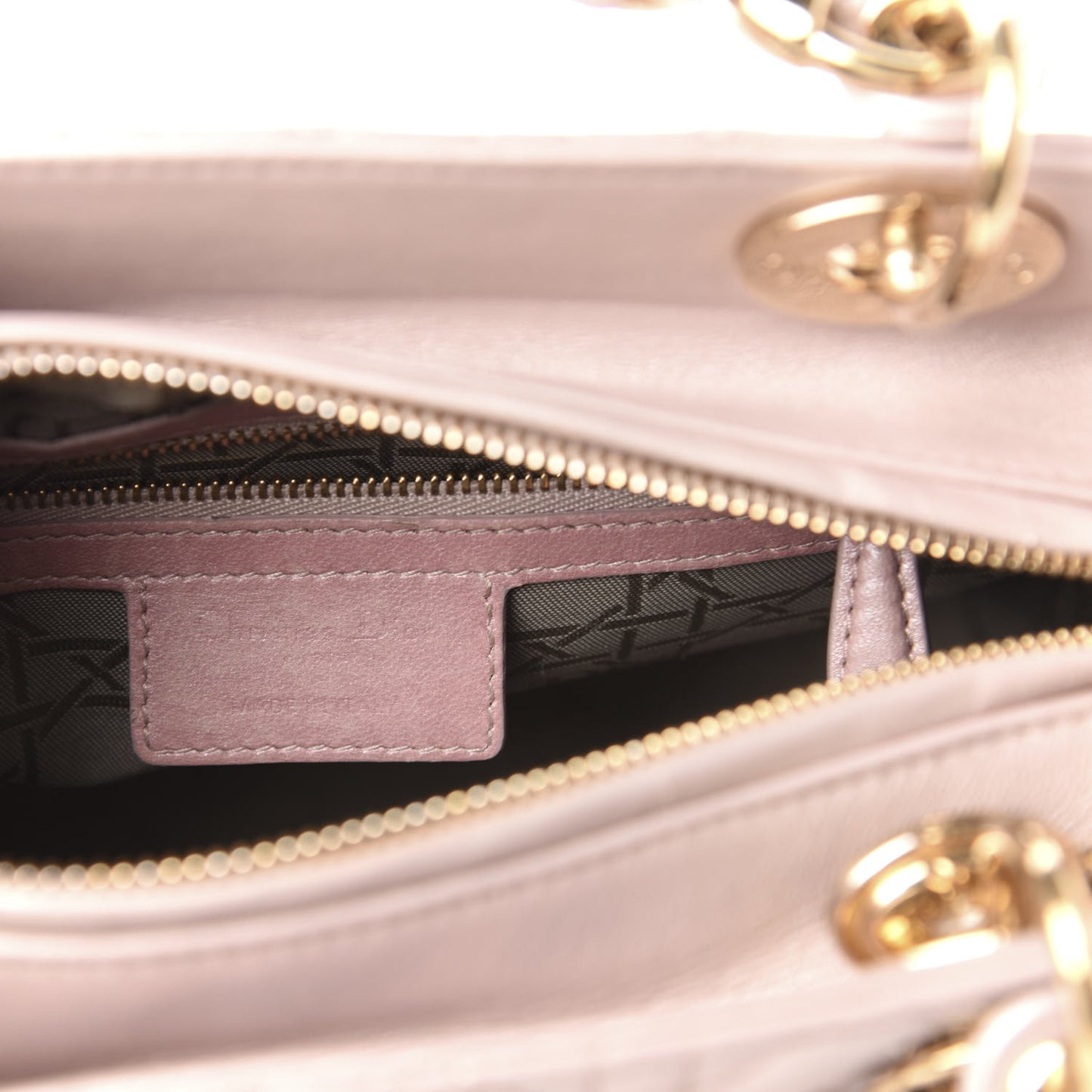 Pearly Lambskin Cannage Medium Lady Dior Lotus