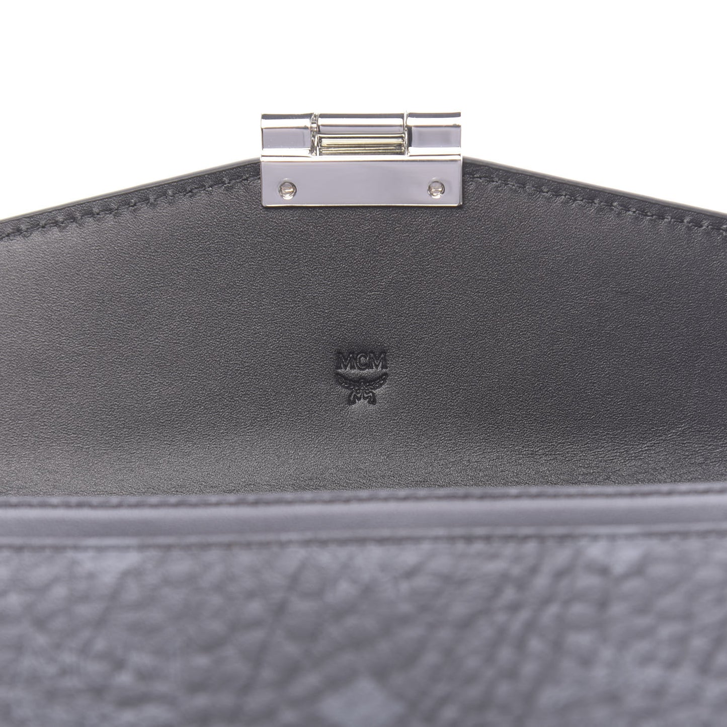 Visetos Large Patricia Wallet On Chain Black