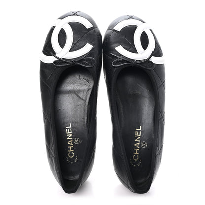 Chanel Lambskin Quilted CC Cambon Ballet Flats 42 Black White 2 of 9