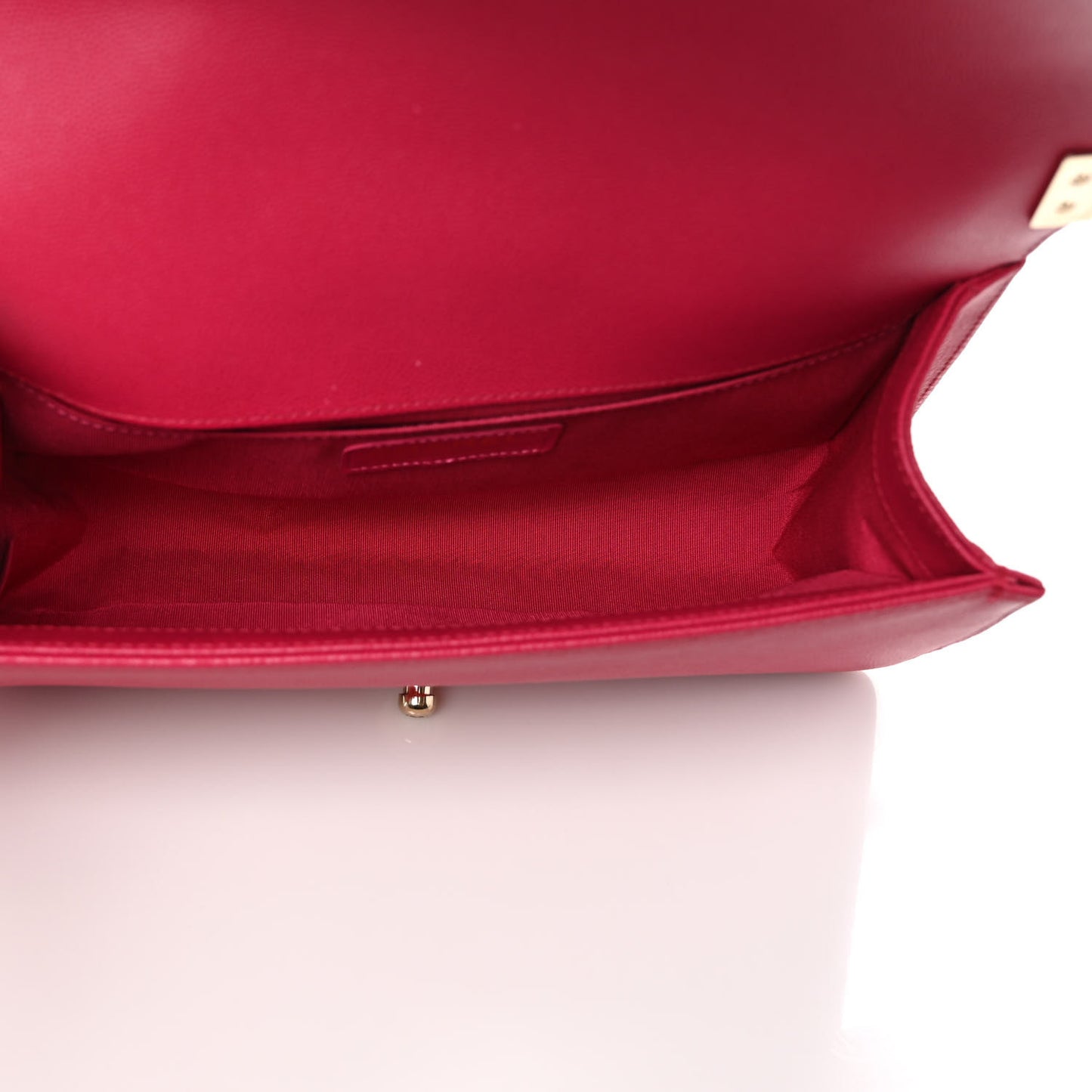 Caviar Quilted Medium Boy Flap Fuchsia