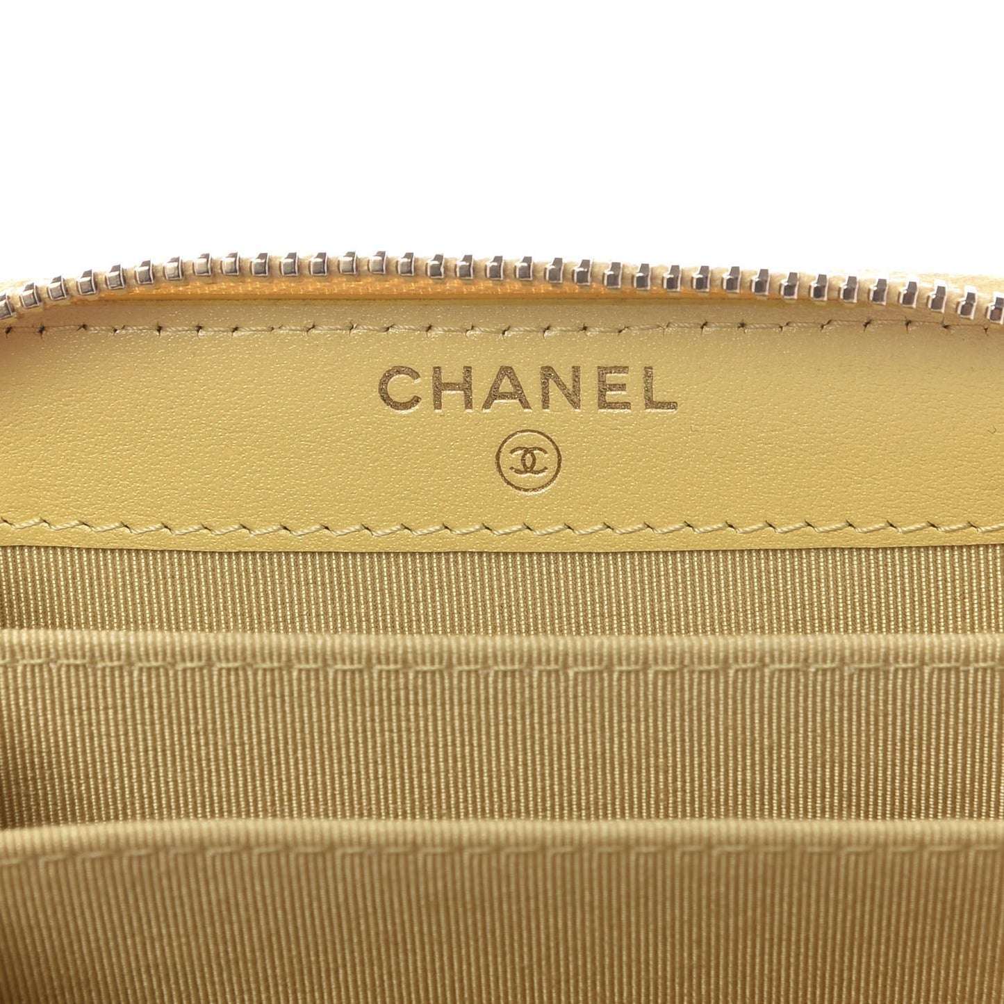 Iridescent Caviar Quilted Zip Coin Purse Yellow