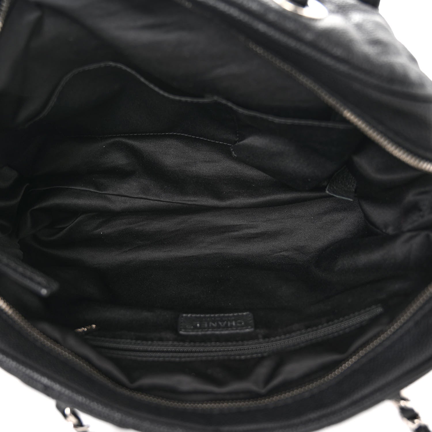 Chanel Caviar Paradoxal Large Camera Case 5 of 10