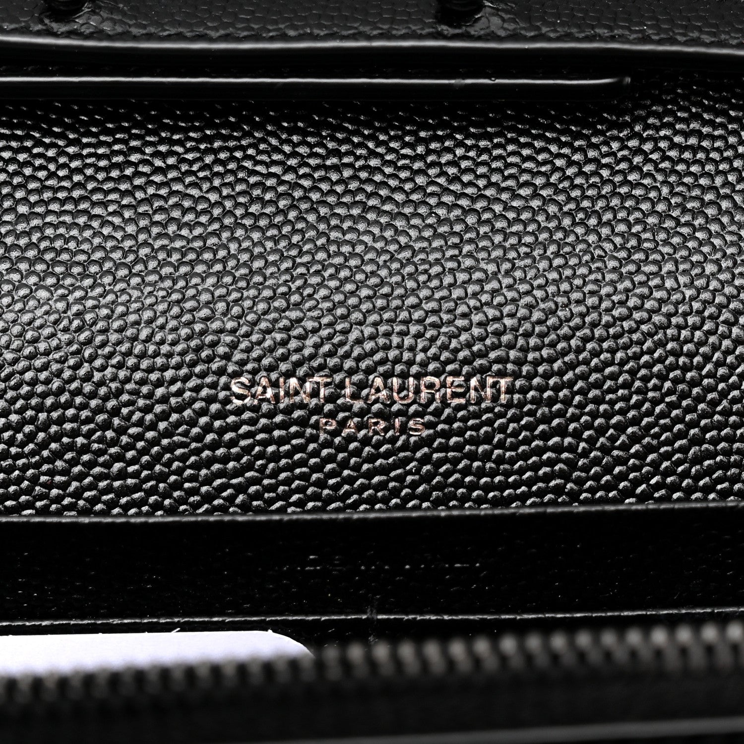 Saint Laurent Grain De Poudre Matelasse Chevron Monogram Monochrome Chain Wallet Black 6 of 11