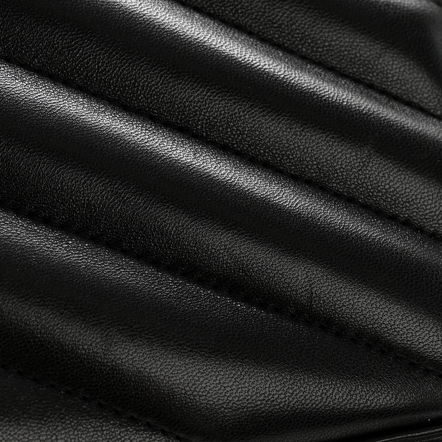 Saint Laurent Lambskin Chevron Quilted Medium Loulou Black 14 of 14