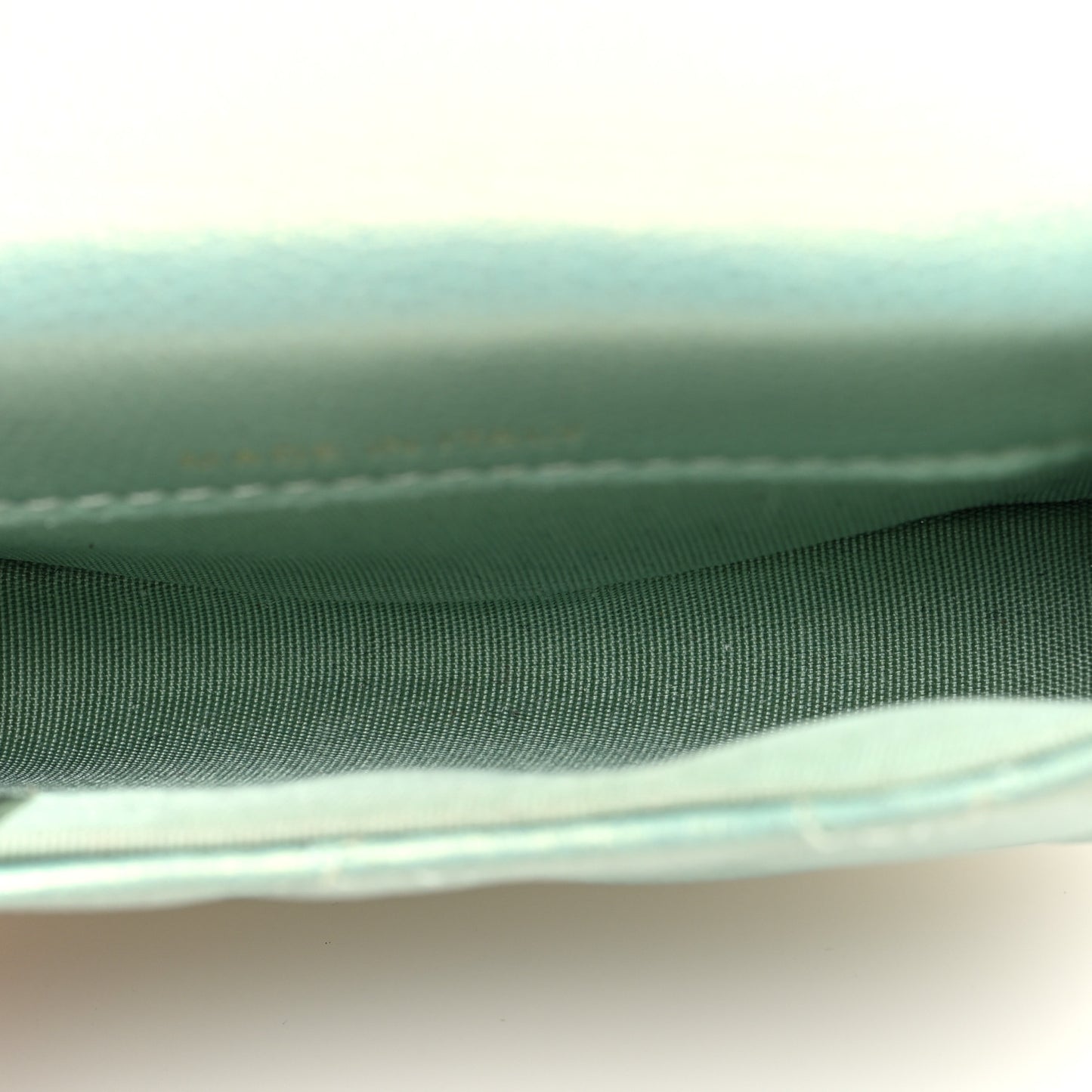 Iridescent Caviar Quilted Pearl On Top Coin Purse With Chain Light Green