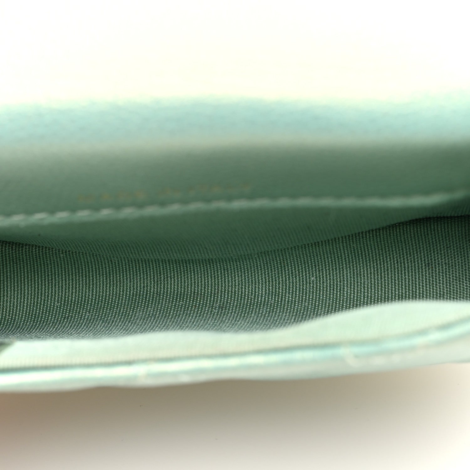 Chanel Iridescent Caviar Quilted Pearl On Top Coin Purse With Chain Light Green 5 of 7